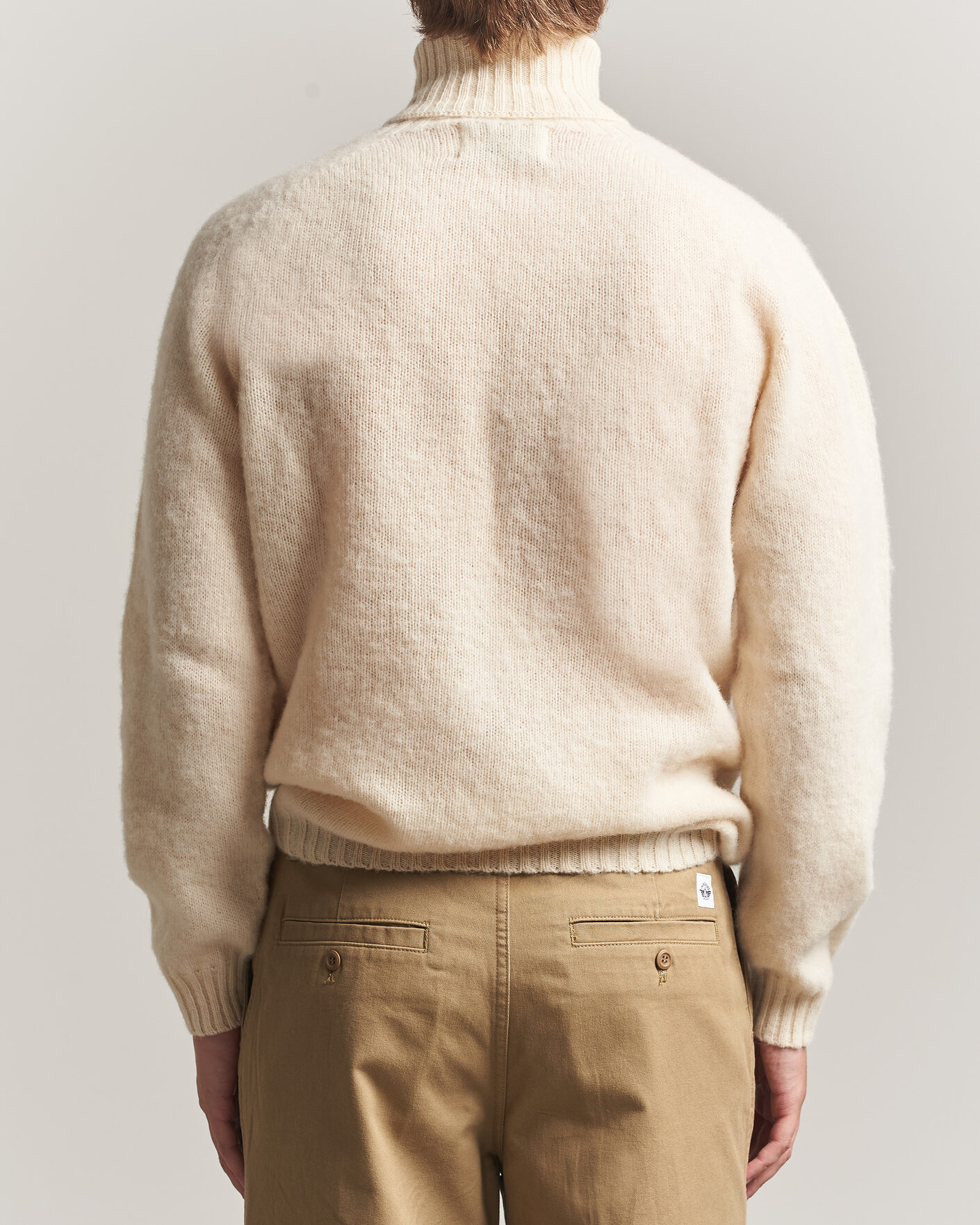 Herre | Gensere | Harley Of Scotland | Brushed Supersoft Lambswool Rollneck Vanilla