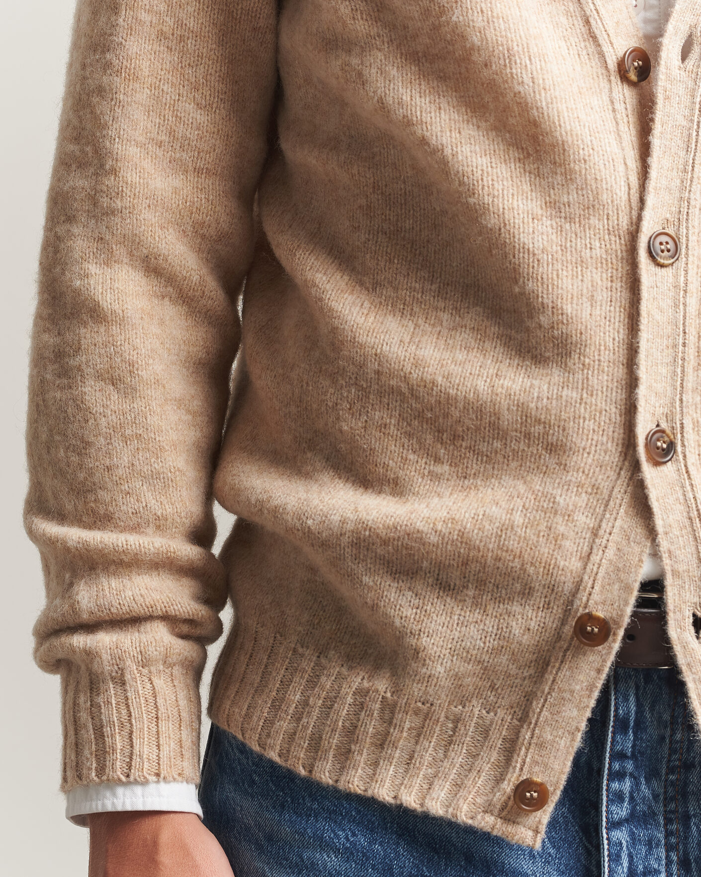 Herre | Gensere | Harley Of Scotland | Brushed Supersoft Lambswool Cardigan Calico