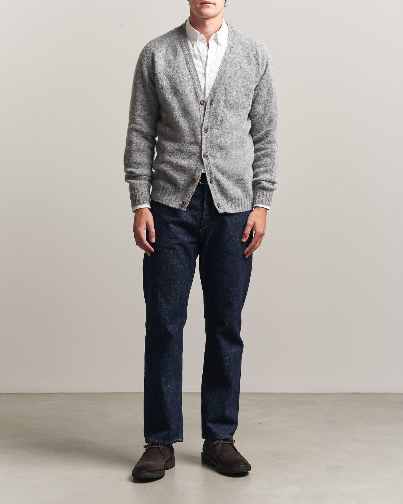 Herre | Gensere | Harley Of Scotland | Brushed Supersoft Lambswool Cardigan Mid Grey