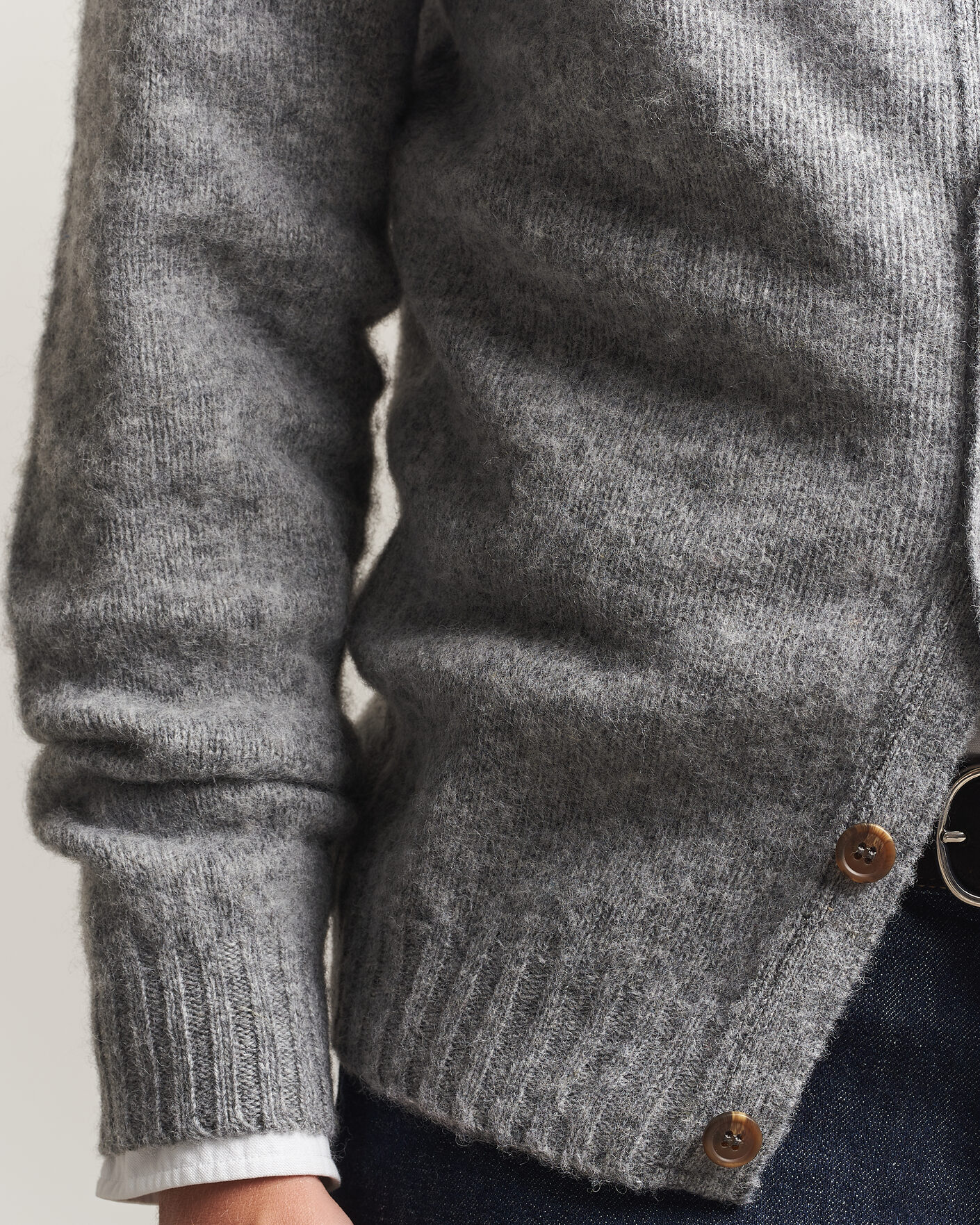 Herre | Gensere | Harley Of Scotland | Brushed Supersoft Lambswool Cardigan Mid Grey