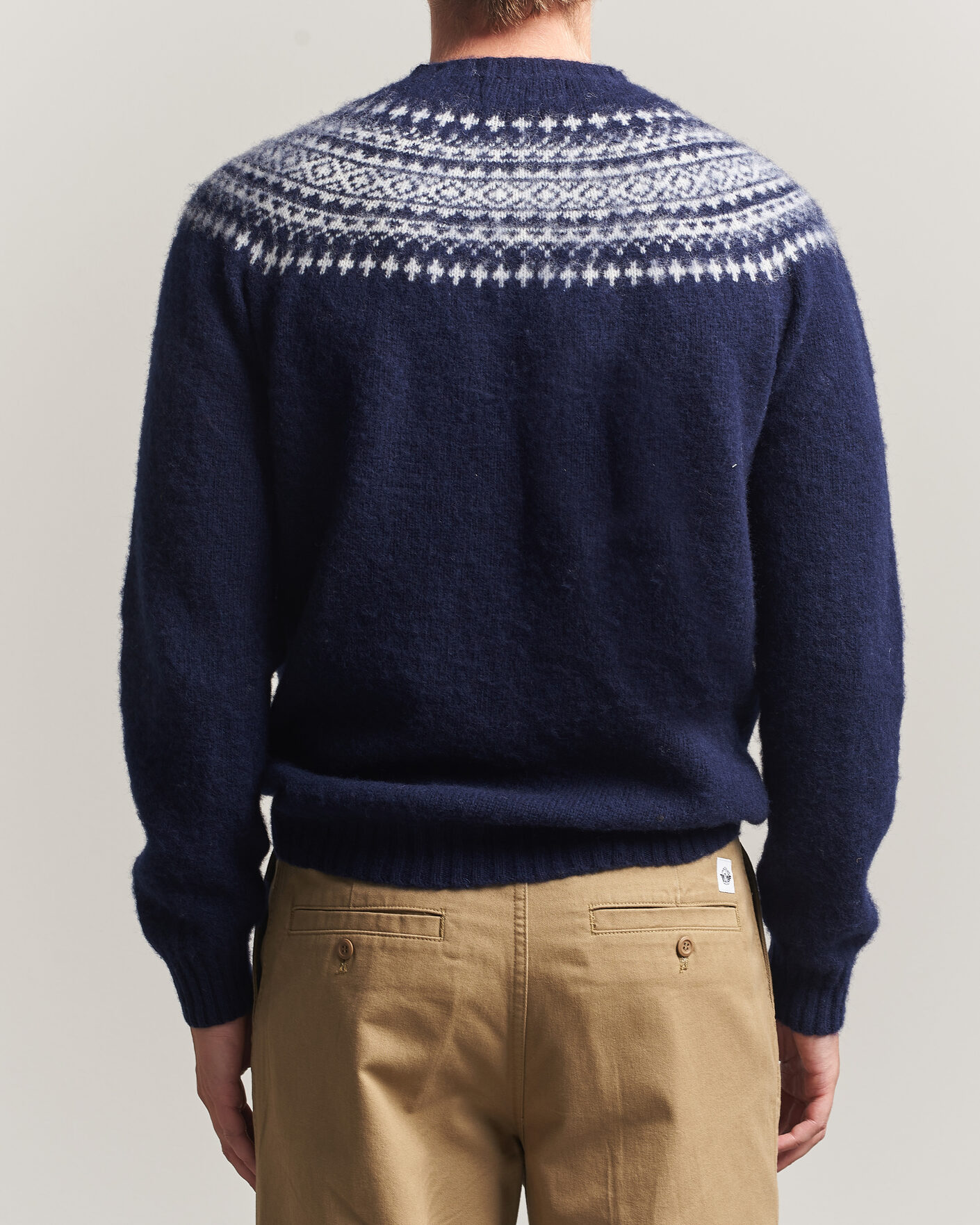 Herre | Gensere | Harley Of Scotland | Brushed Supersoft Lambswool Yolk Fairisle Navy/Snow White