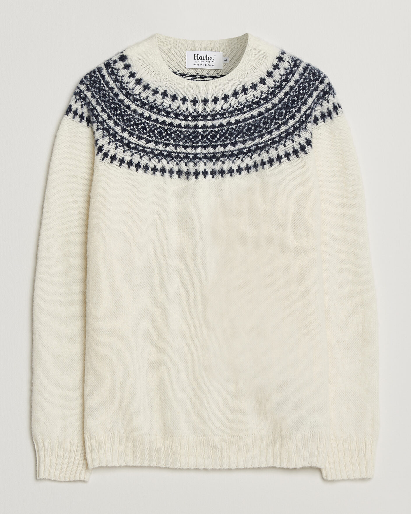 Herre | Gensere | Harley Of Scotland | Brushed Supersoft Lambswool Yolk Fairisle Snow White/Navy