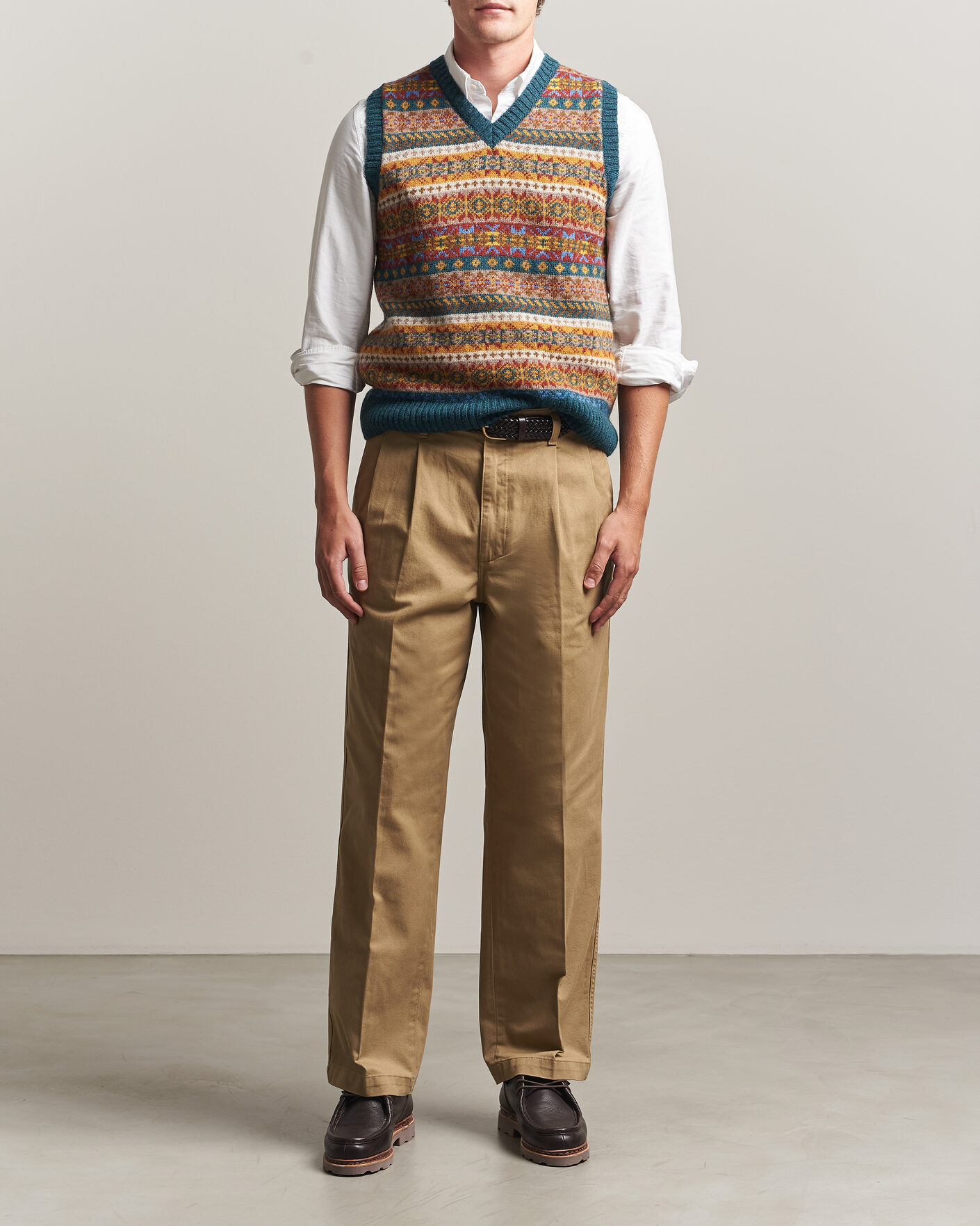 Herre | Gensere | Harley Of Scotland | Supersoft 2ply Lambswool Fairisle Vest Tempest