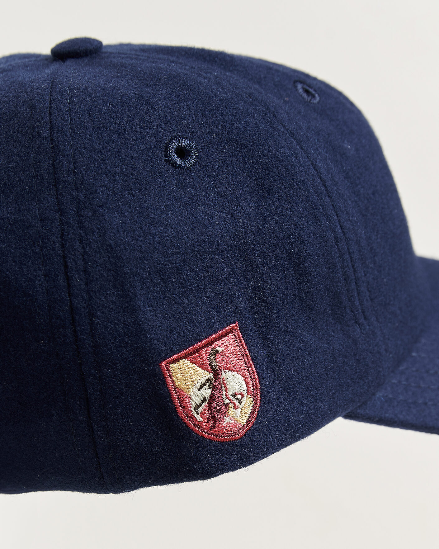 Herre | Hatter og capser | Drake's | Crest Merino Wool Baseball Cap Navy