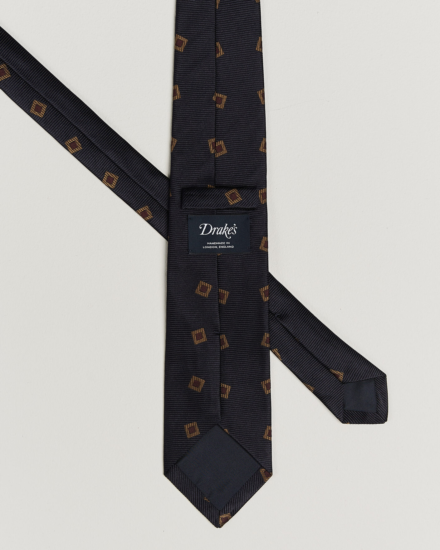 Herre | Slips | Drake's | Diamond Motif Silk Tie Navy/Gold/Red