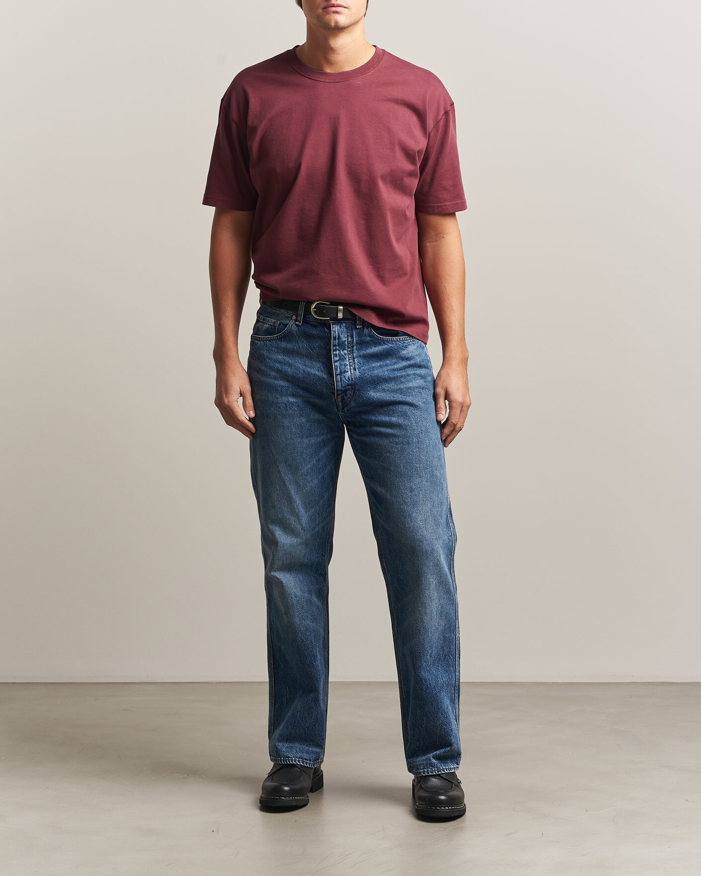 Herre | T-Shirts | Drake's | O´Clock Back Print Hiking T-Shirt Dark Plum