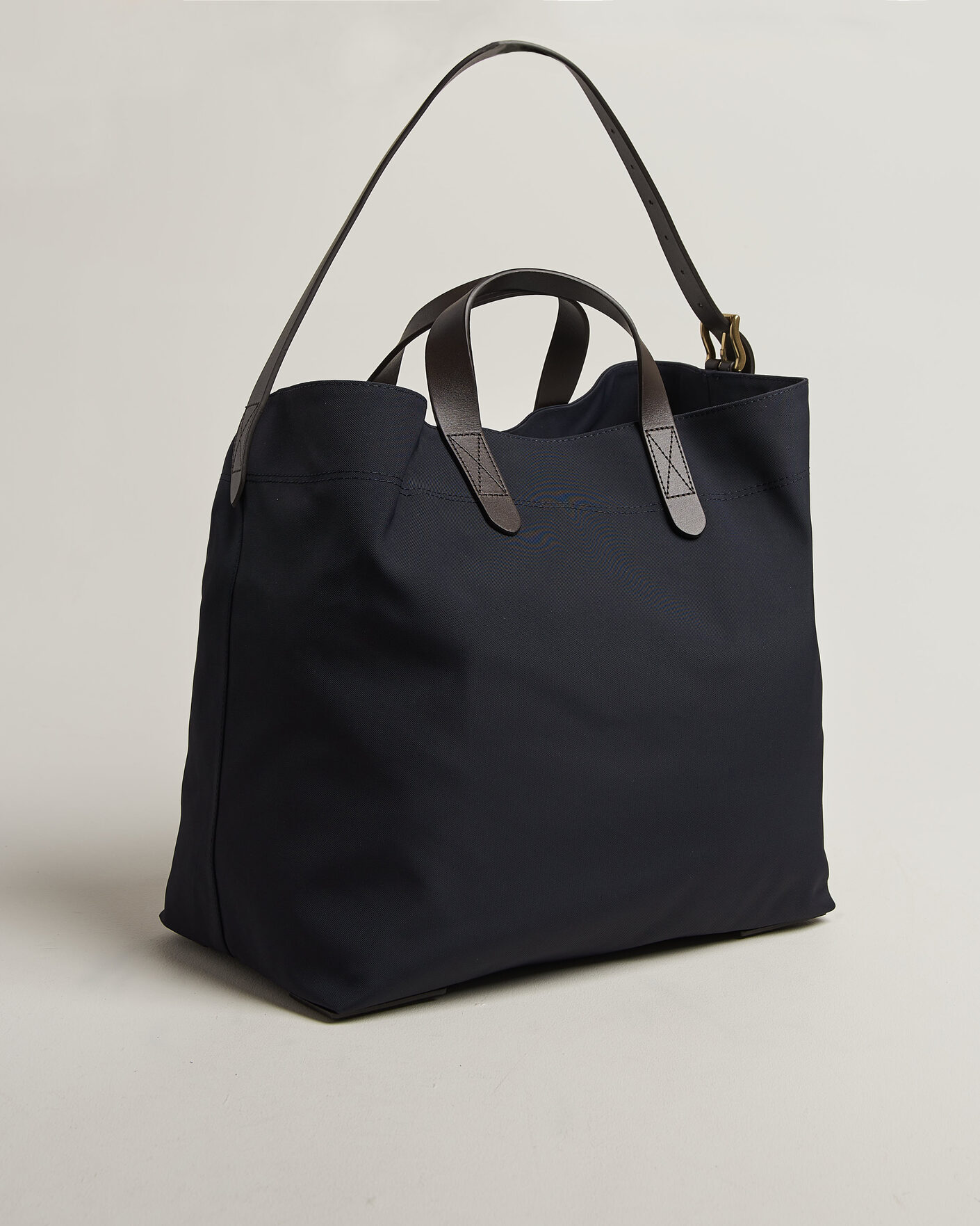Herre | Vesker | Mismo | M/S Companion Tote Bag Navy/Dark Brown