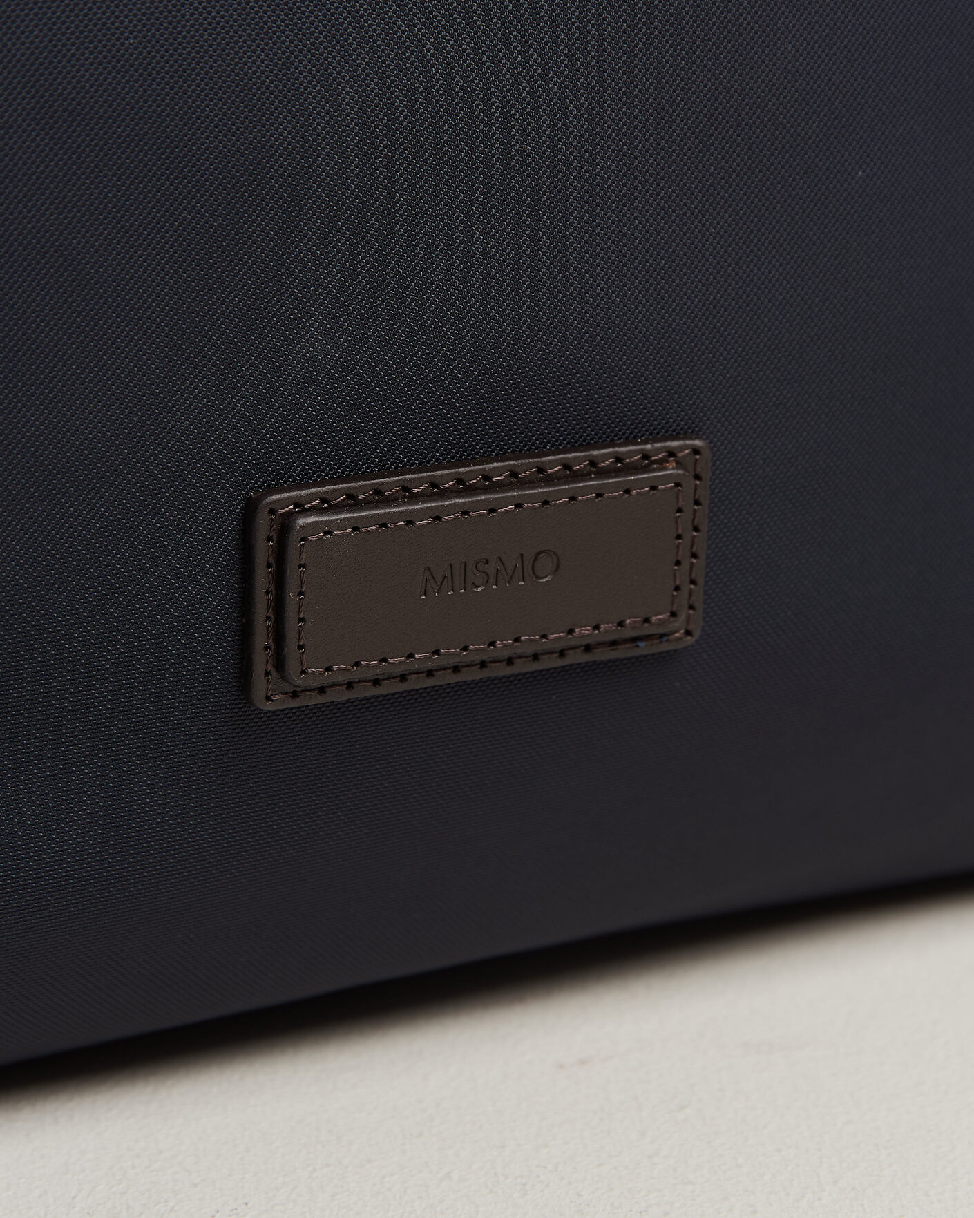 Herre | Vesker | Mismo | M/S Companion Tote Bag Navy/Dark Brown