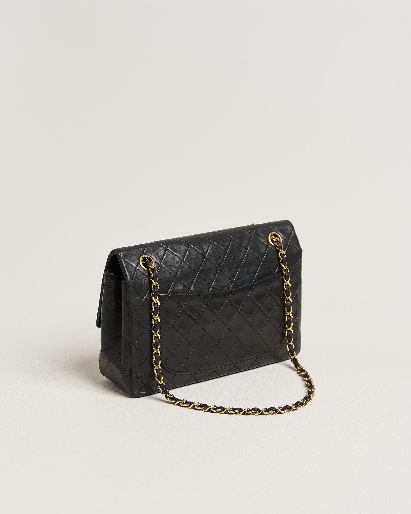 Herre | Pre-Owned & Vintage Bags | Chanel Pre-Owned | Vintage Classic Flap Bag Lambskin Black