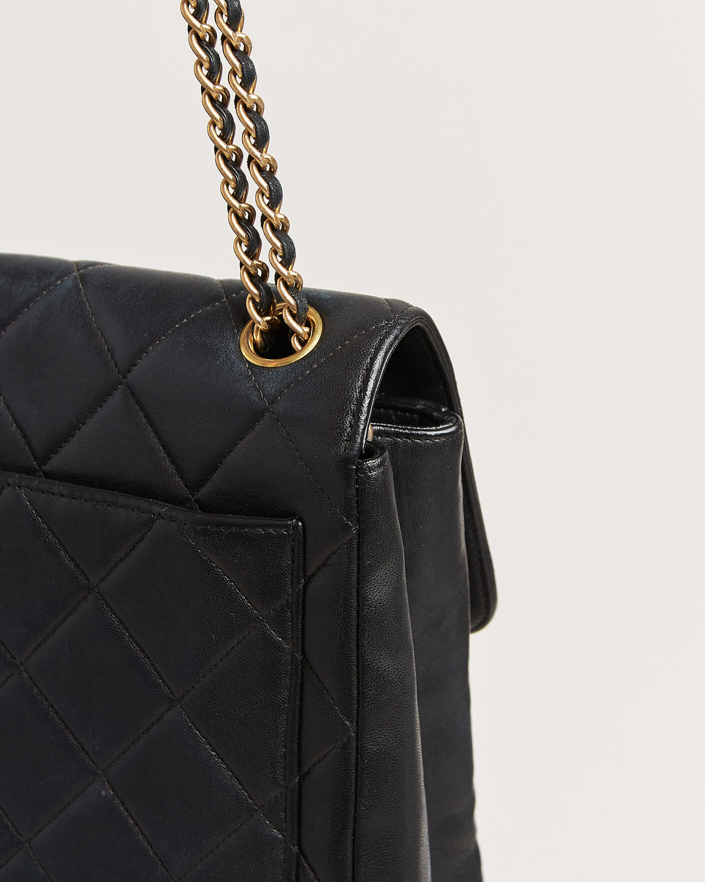 Herre | Pre-Owned & Vintage Bags | Chanel Pre-Owned | Single Flap Bag Lambskin Black