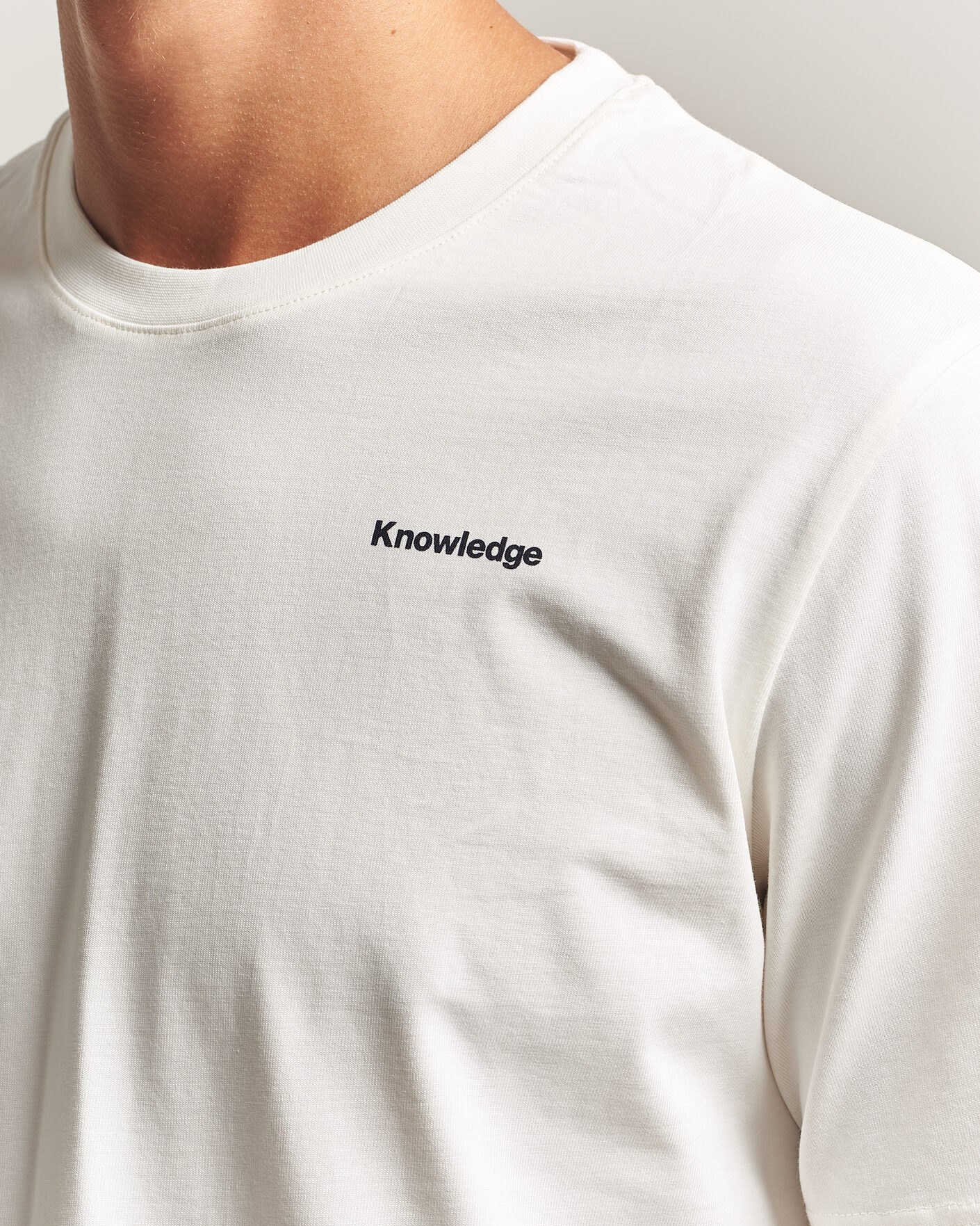 Herre | T-Shirts | KnowledgeCotton Apparel | Back Print T-Shirt Egret