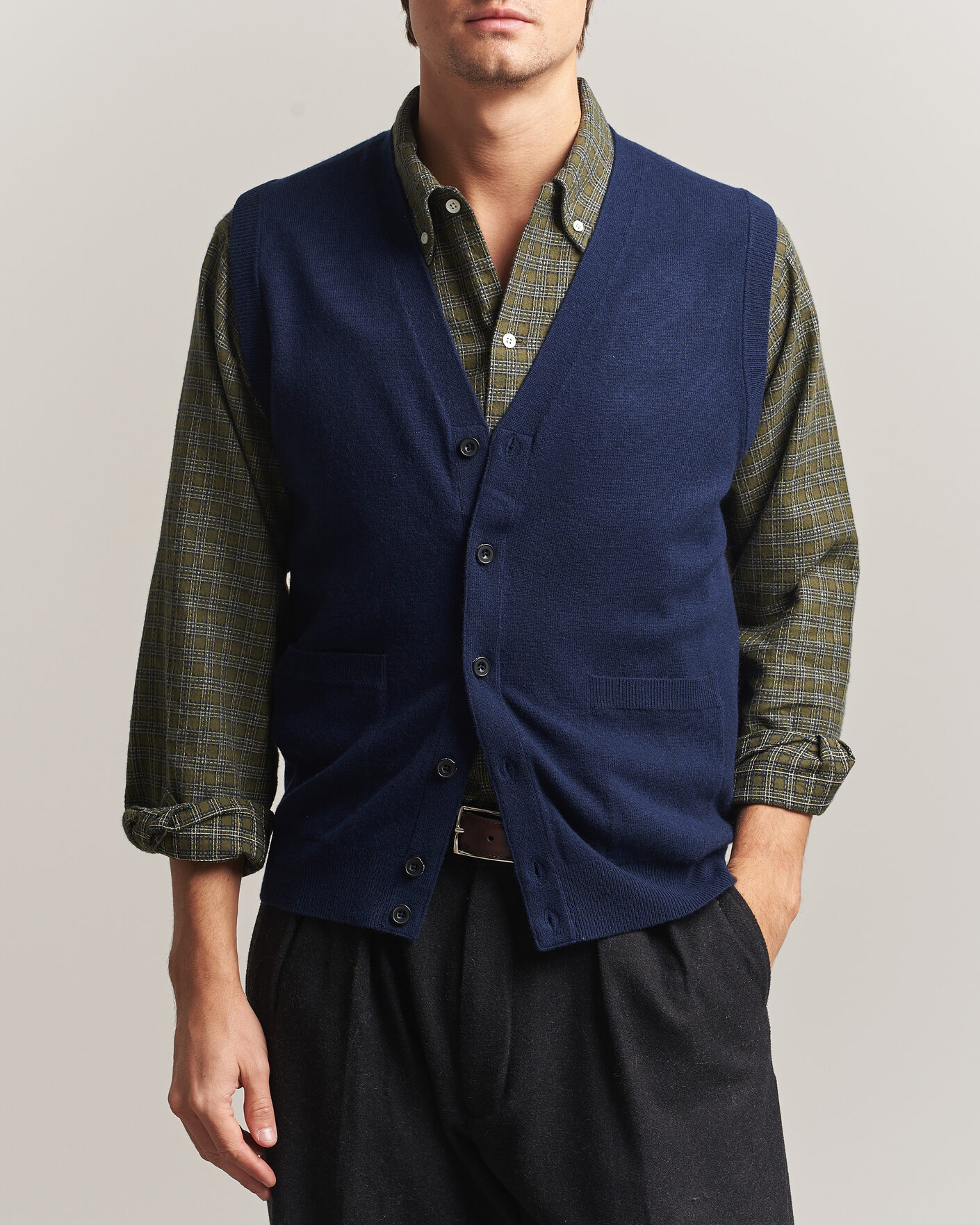 Herre | Gensere | BEAMS PLUS | Button Knit Vest Navy