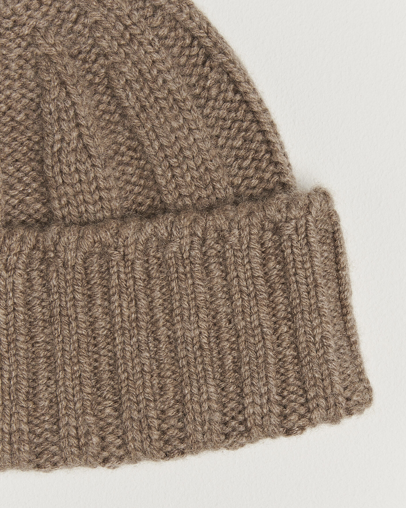 Herre | Luer | BEAMS PLUS | Cashmere Rib Beanie Camel