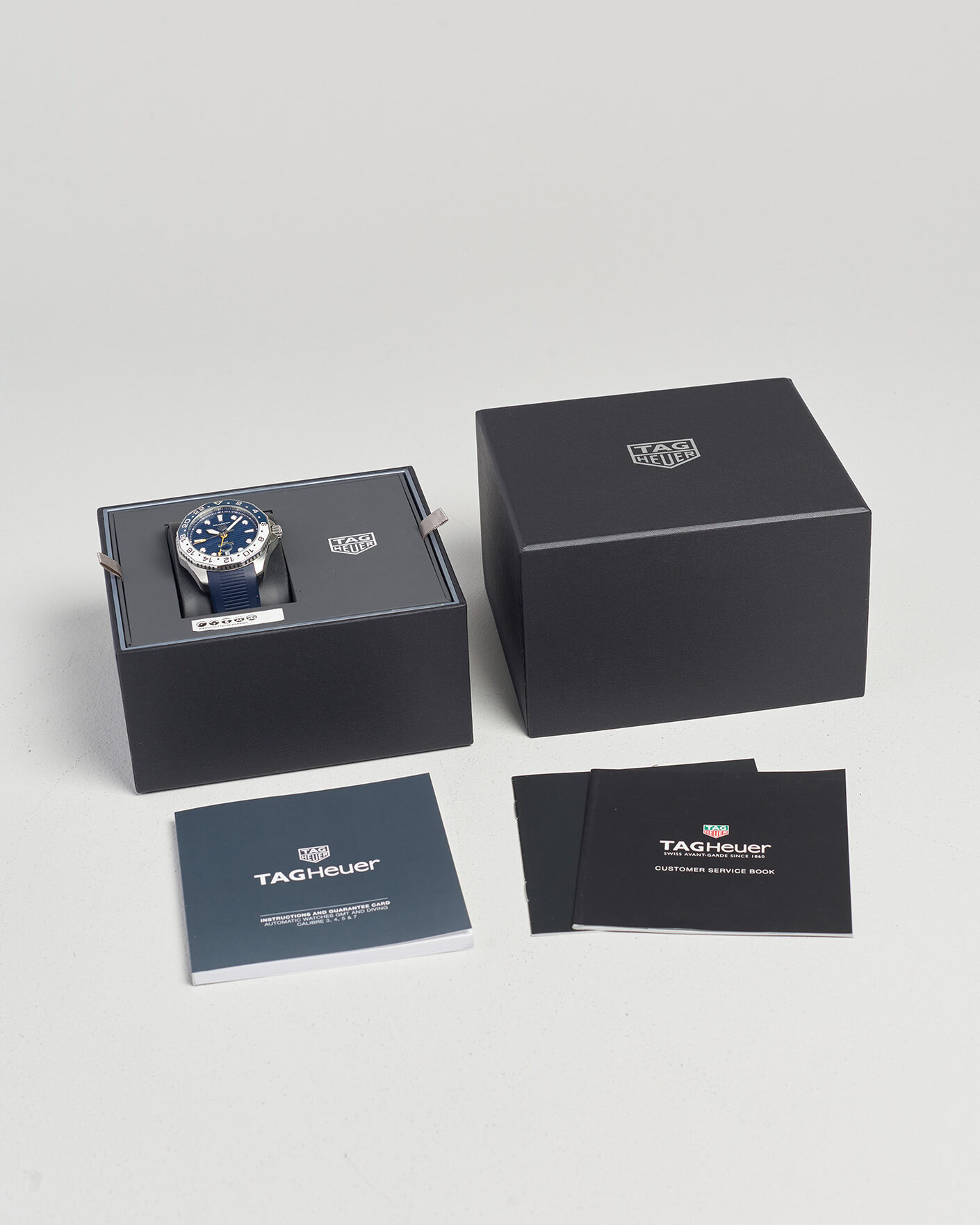 Herre | Pre-Owned & Vintage Watches | Tag Heuer Pre-Owned | Acuaracer GMT 
