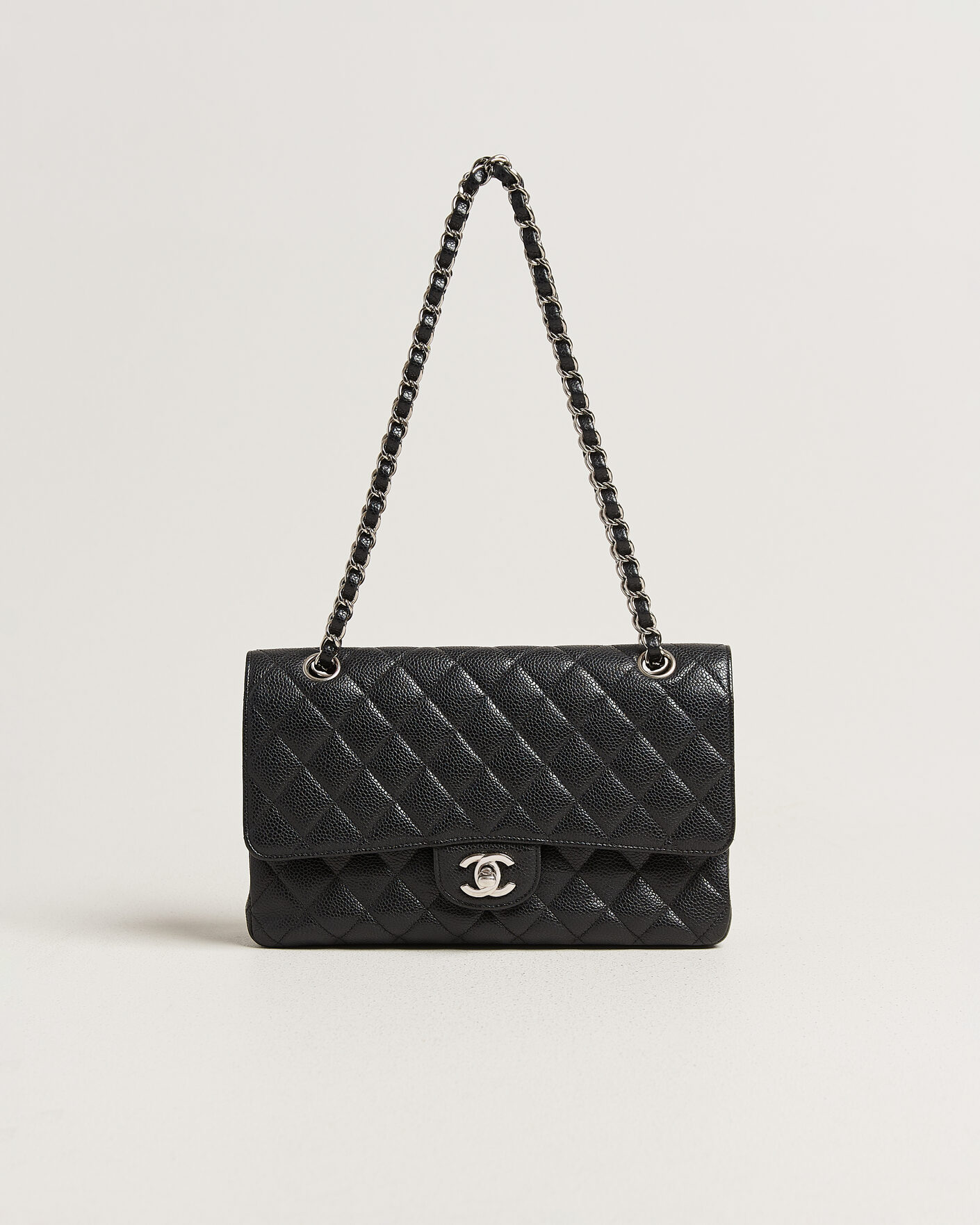 Herre | Pre-Owned & Vintage Bags | Chanel Pre-Owned | Classic Medium Single Flap Bag Caviar Black