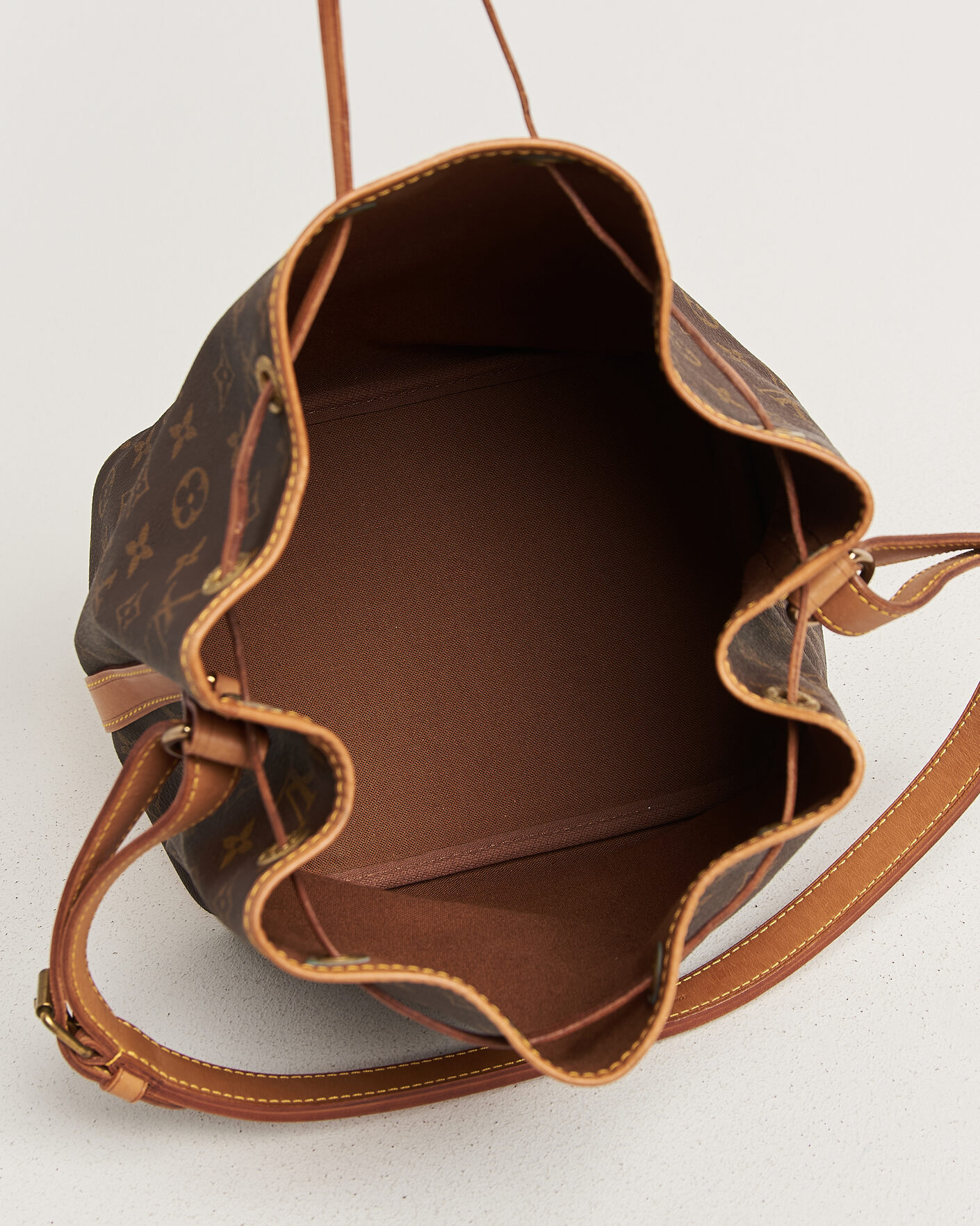 Herre | Pre-Owned & Vintage Bags | Louis Vuitton Pre-Owned | Petit Noé Monogram