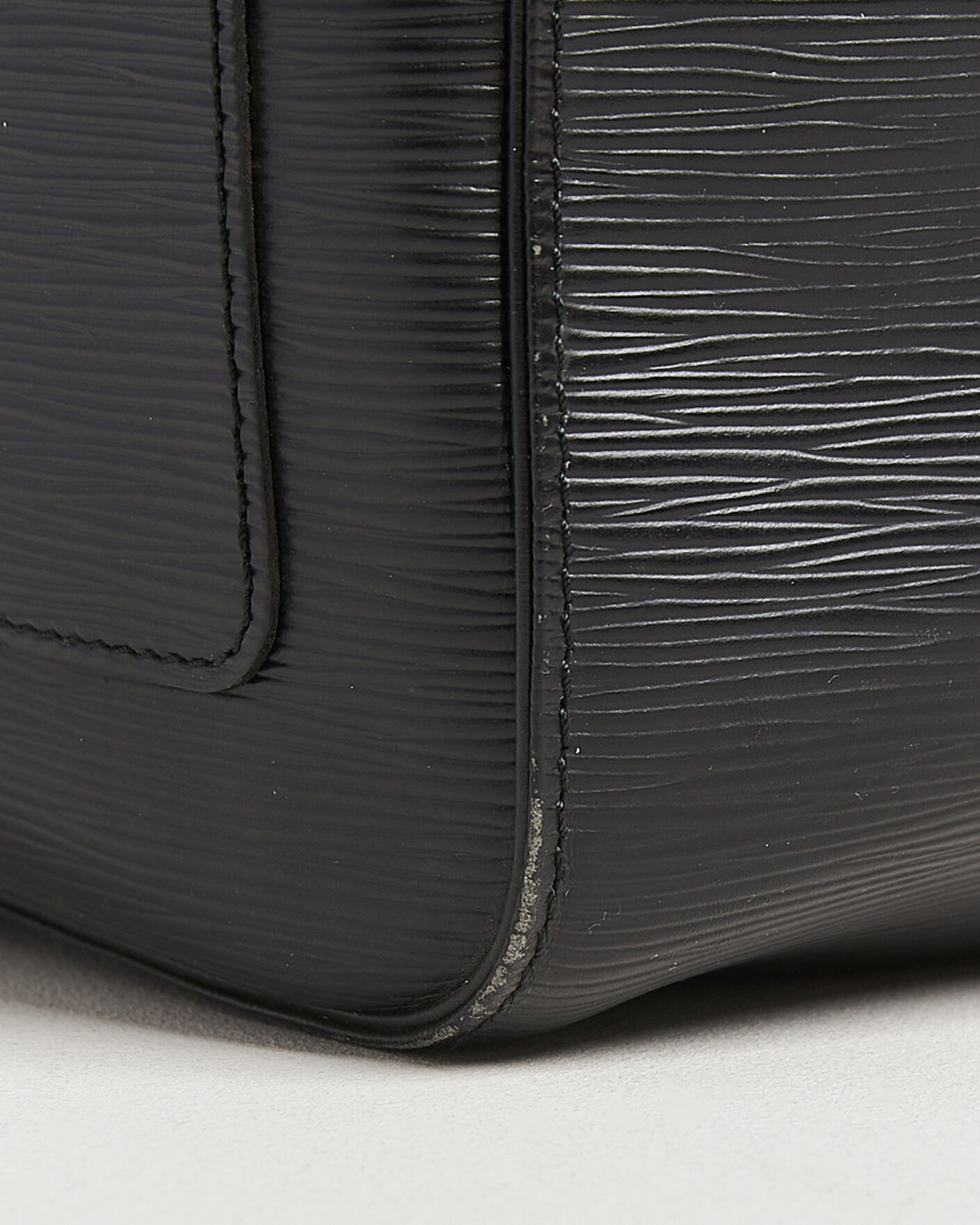 Herre | Pre-Owned & Vintage Bags | Louis Vuitton Pre-Owned | Keepall 60 Epi Leather Black