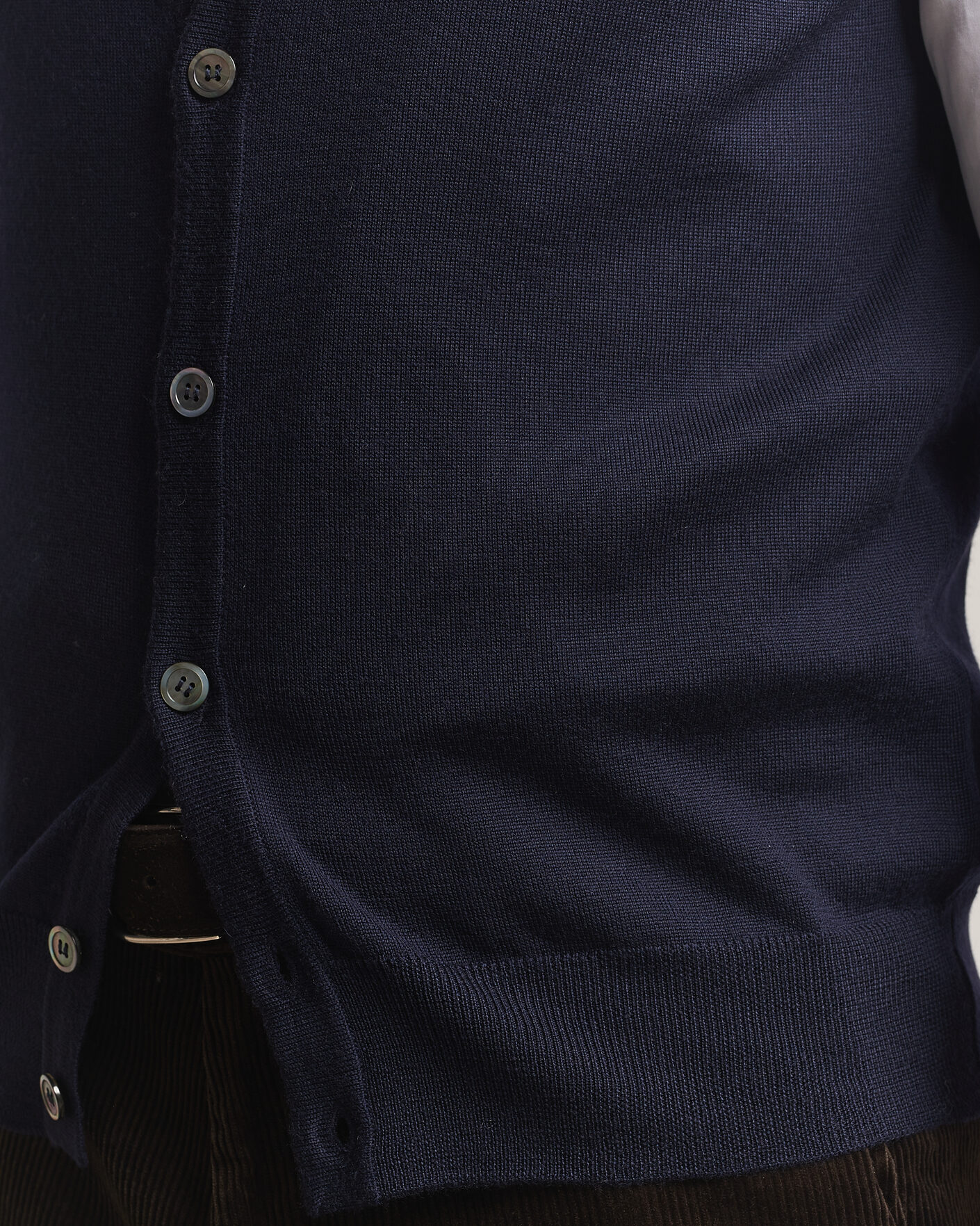 Herre | Gensere | Morgano | Extra Fine Merino Wool Sleevles Cardigan Vest Navy