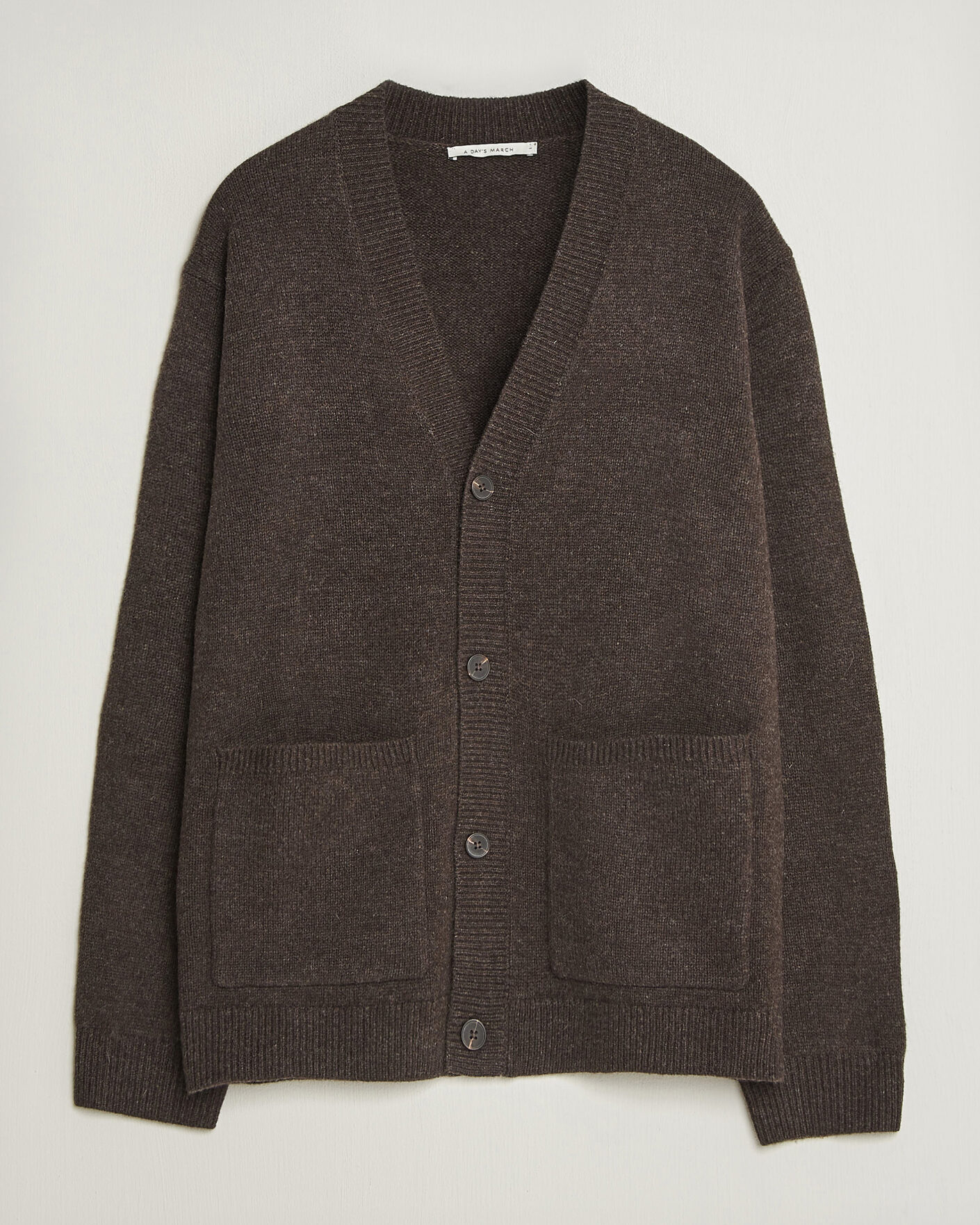Herre | Gensere | A Day's March | Jarrow Lambswool Cardigan Dark Brown