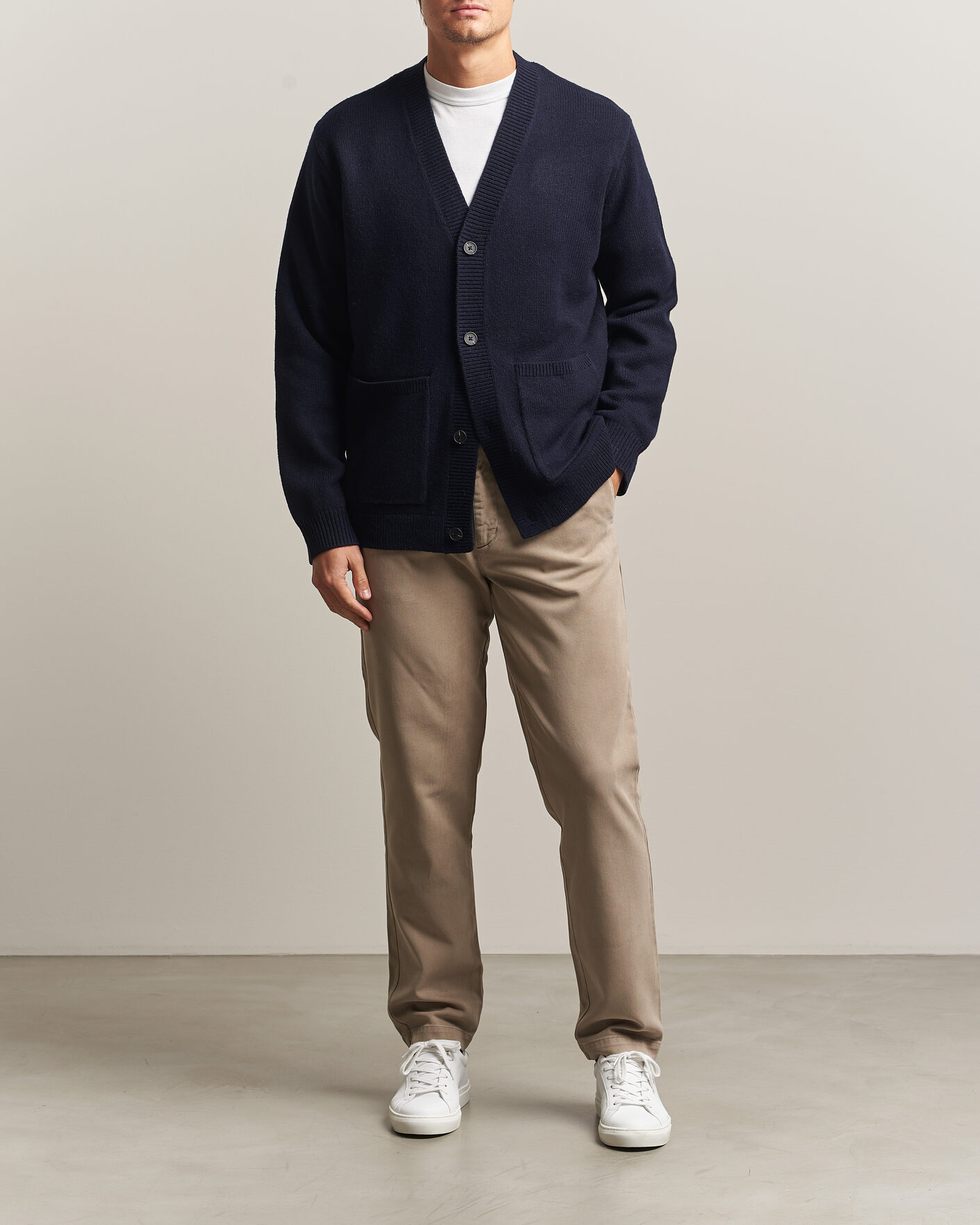 Herre | Gensere | A Day's March | Jarrow Lambswool Cardigan Navy