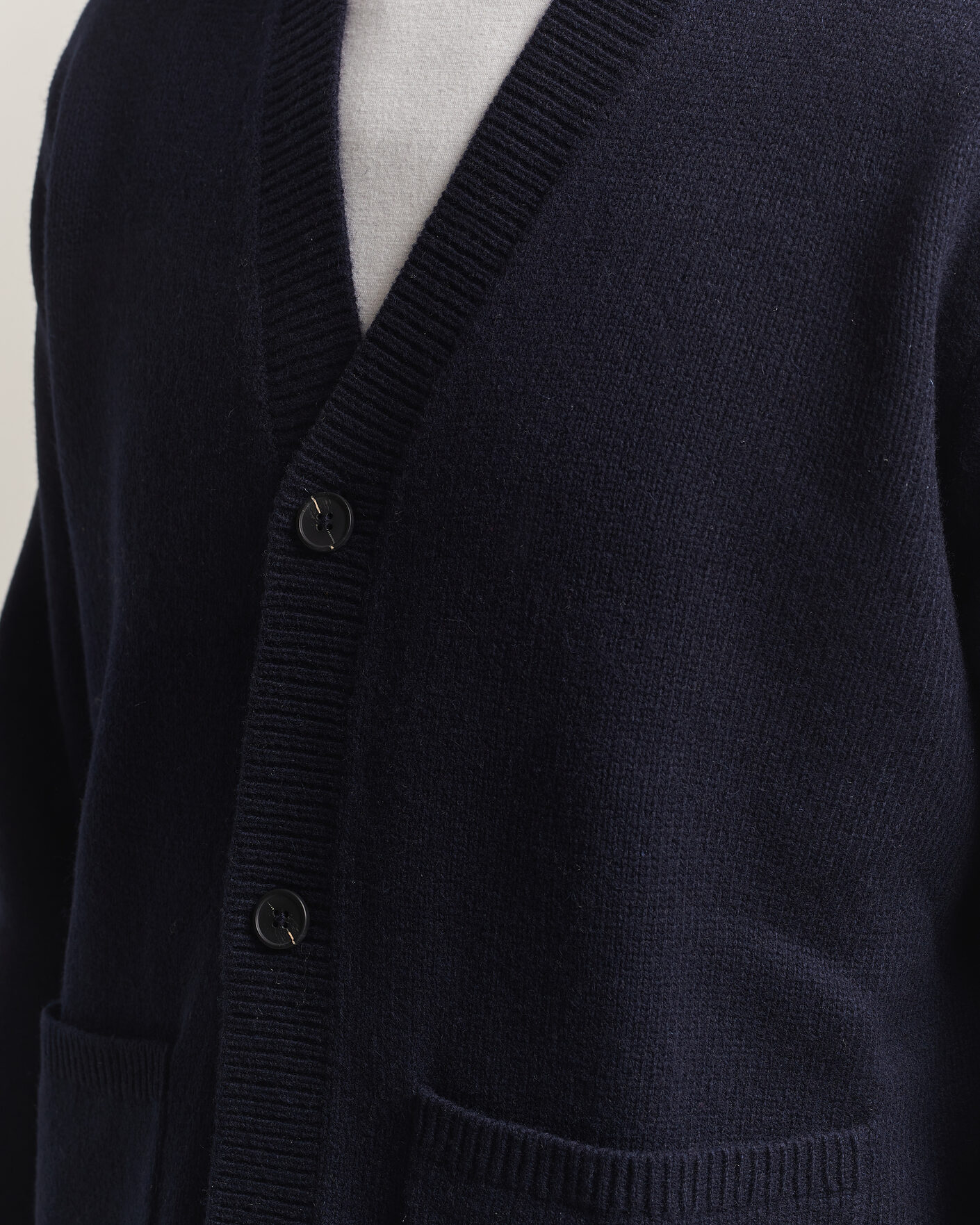 Herre | Gensere | A Day's March | Jarrow Lambswool Cardigan Navy