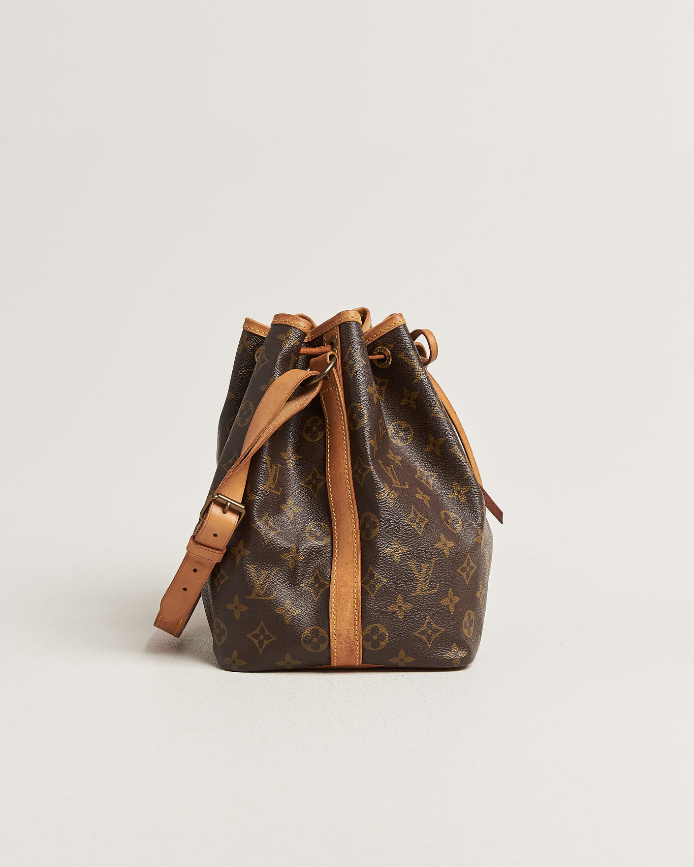 Herre | Pre-Owned & Vintage Bags | Louis Vuitton Pre-Owned | Petit Noé Monogram