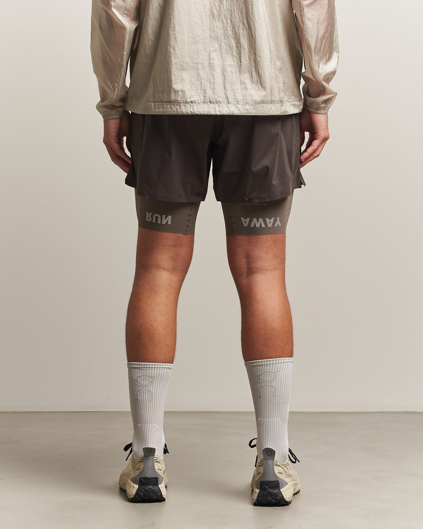 Herre | Shorts | Satisfy | TechSilk 8 Inch Shorts Quicksand