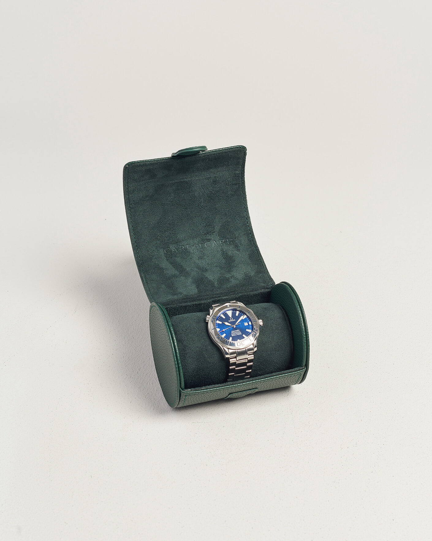 Herre | Pre-Owned & Vintage Watches | Omega Pre-Owned | Seamaster 300M Electric Blue 