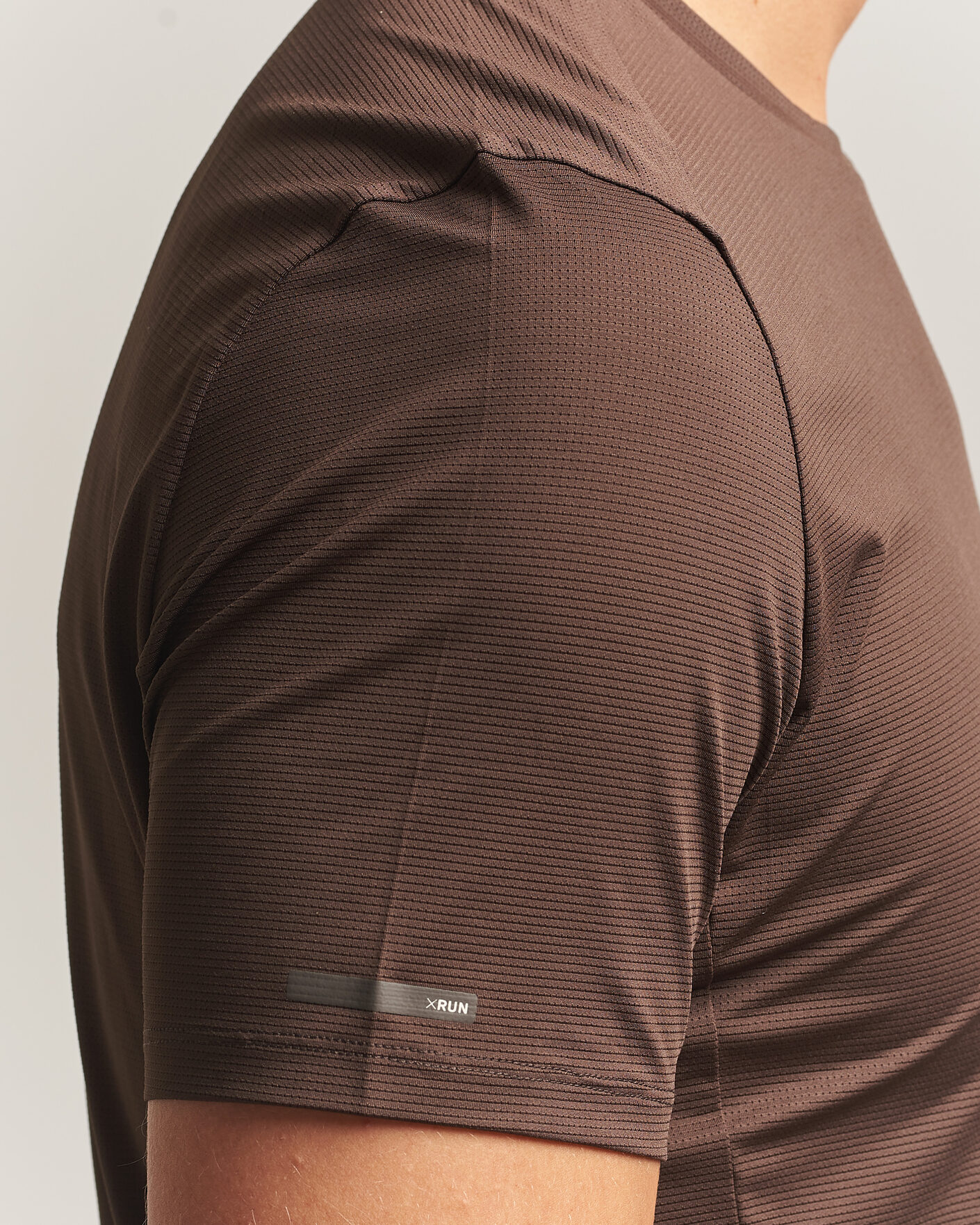 Herre | T-Shirts | SOAR Running | Eco Tech T-Shirt Brown