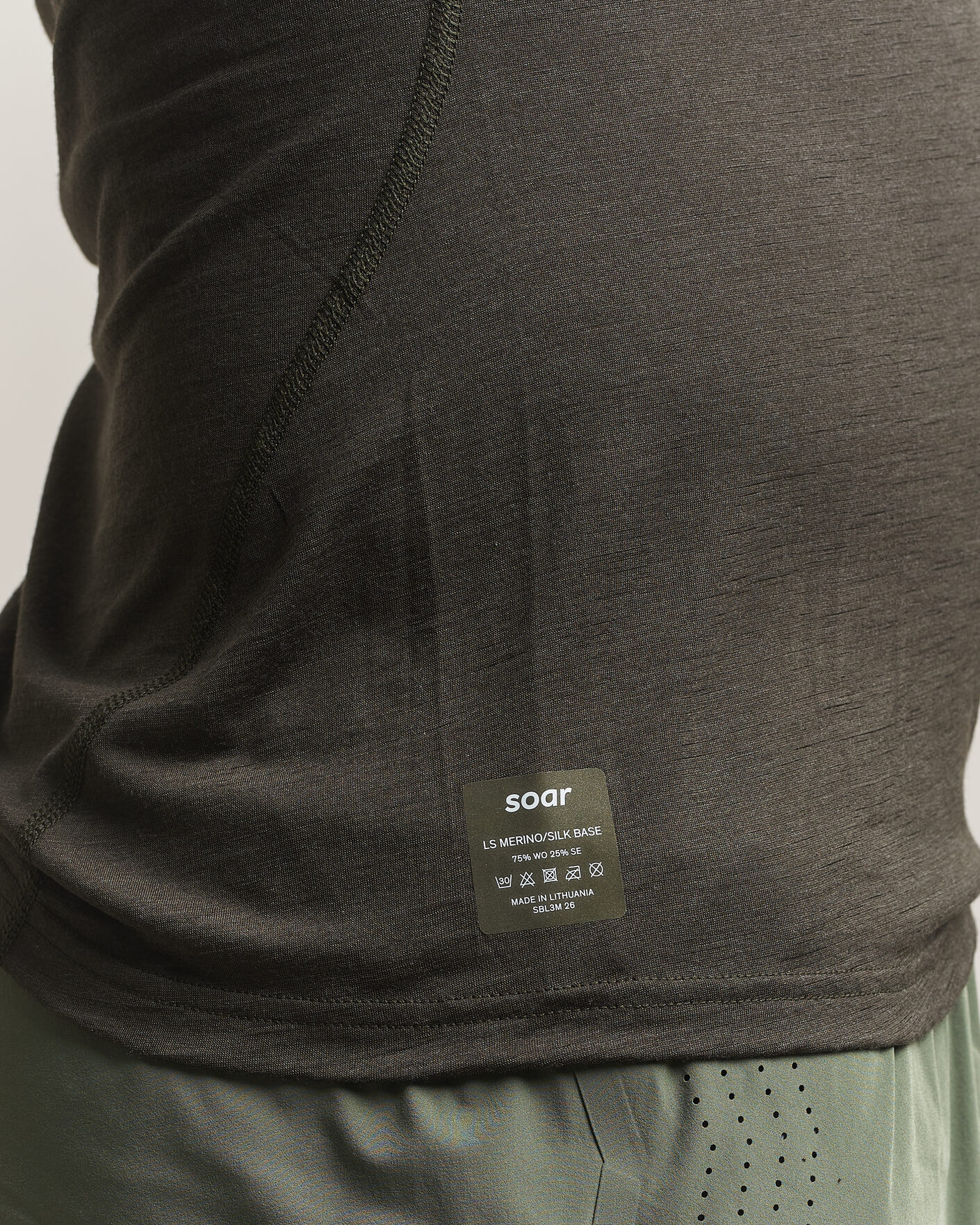 Herre | Gensere | SOAR Running | LS Merino/Silk Base Layer Forest