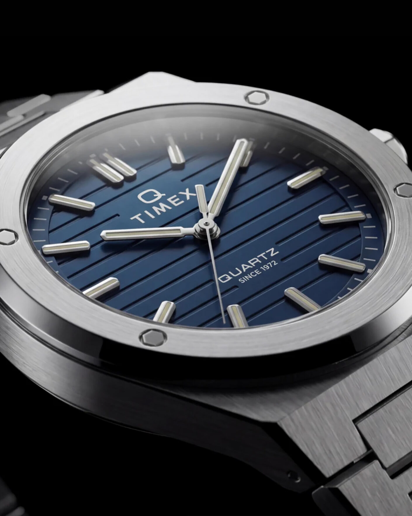 Herre | Timex Q Marbella Quartz Stainless Steel 40,5mm Blue Dial | Timex | Q Marbella Quartz Stainless Steel 40,5mm Blue Dial