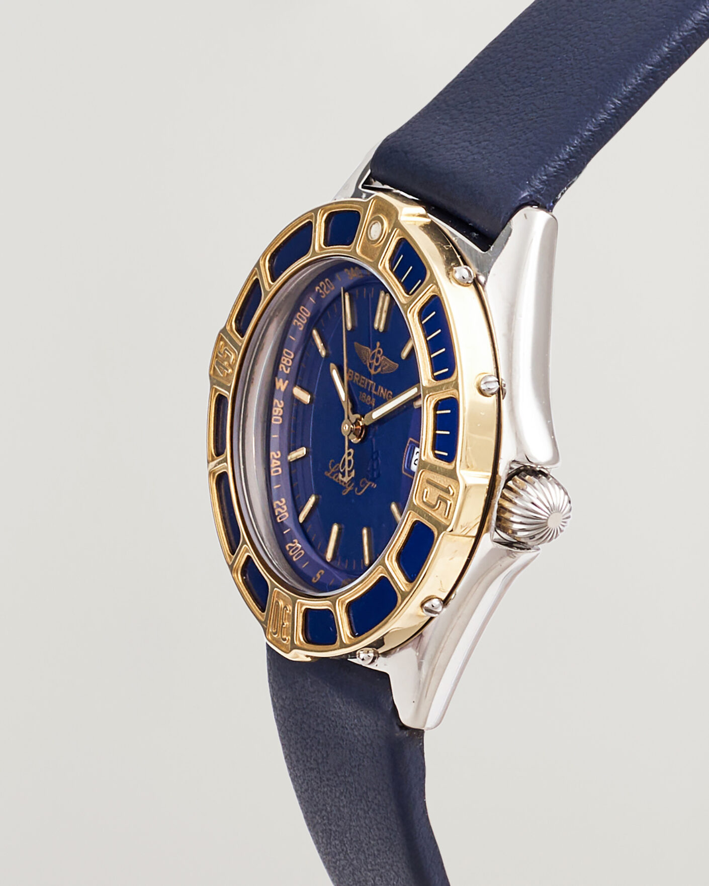 Herre | Gifts for Her | Breitling Pre-Owned | Lady J