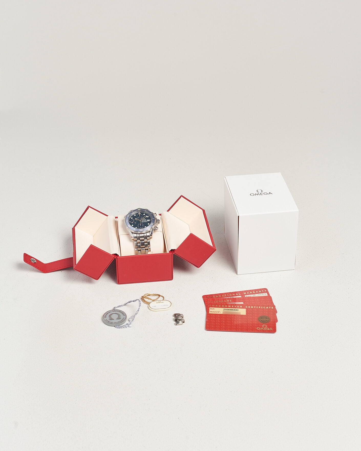 Herre | Pre-Owned & Vintage Watches | Omega Pre-Owned | Seamaster 300M Chrono