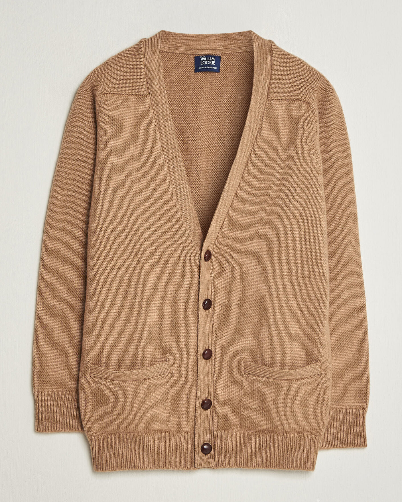 Herre | Gensere | William Lockie | Datchet Camelhair Cardigan Natural Brown