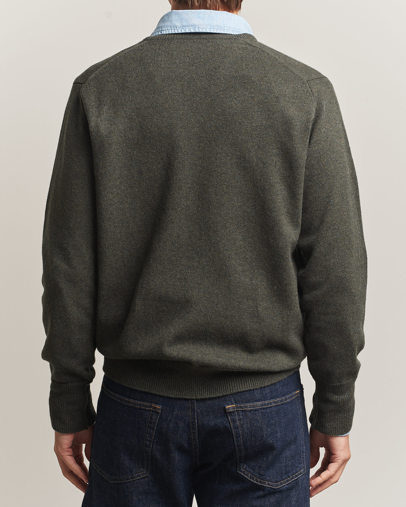 Herre | Gensere | William Lockie | Rob Lambswool V-Neck Seaweed