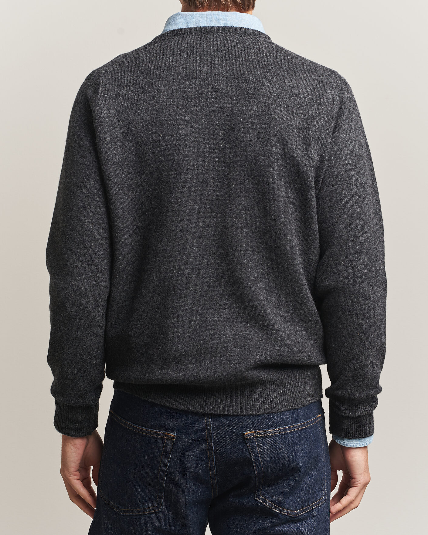 Herre | Gensere | William Lockie | Rob Lambswool Crewneck Charcoal
