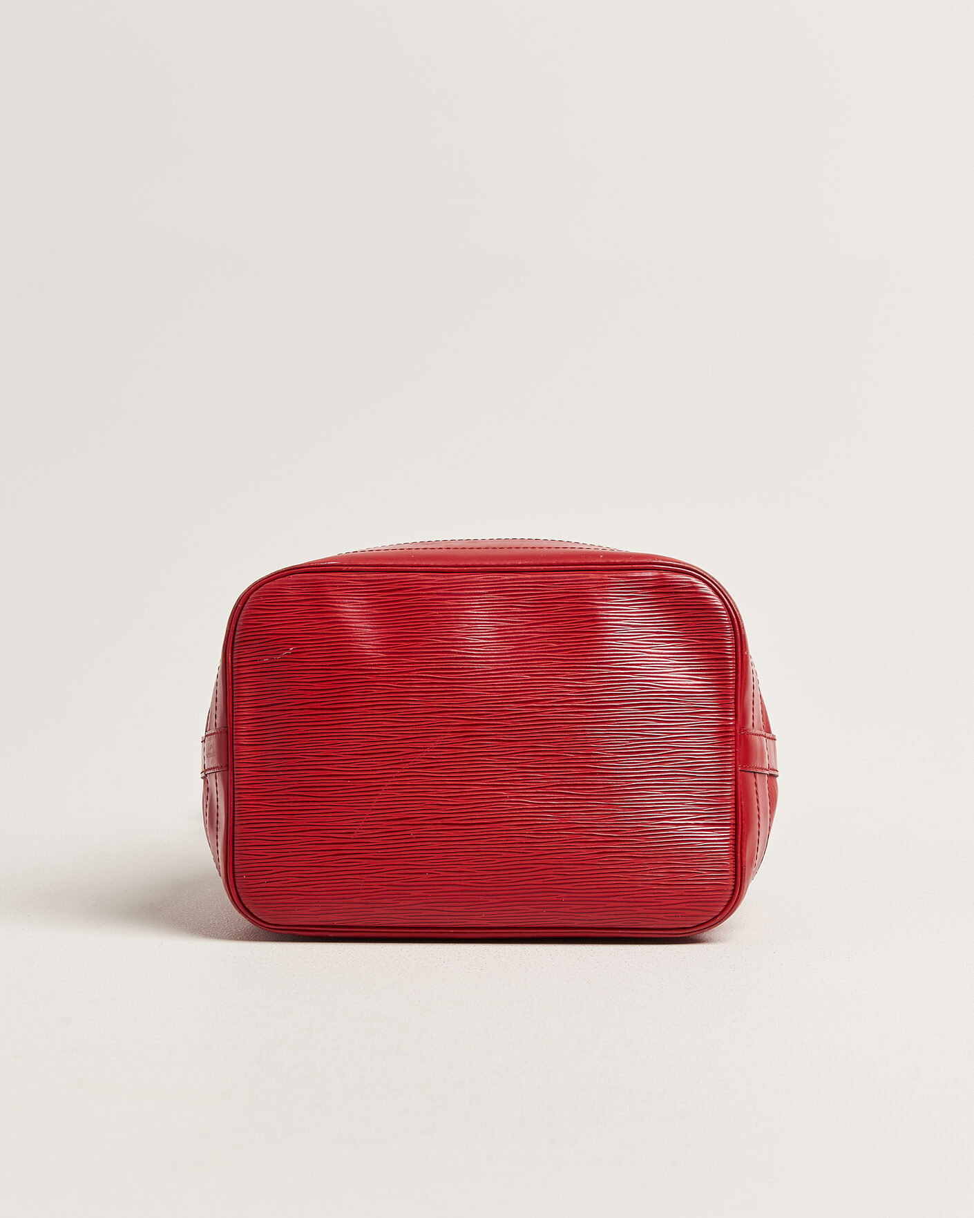 Herre | Pre-Owned & Vintage Bags | Louis Vuitton Pre-Owned | Noé Epi Leather Red