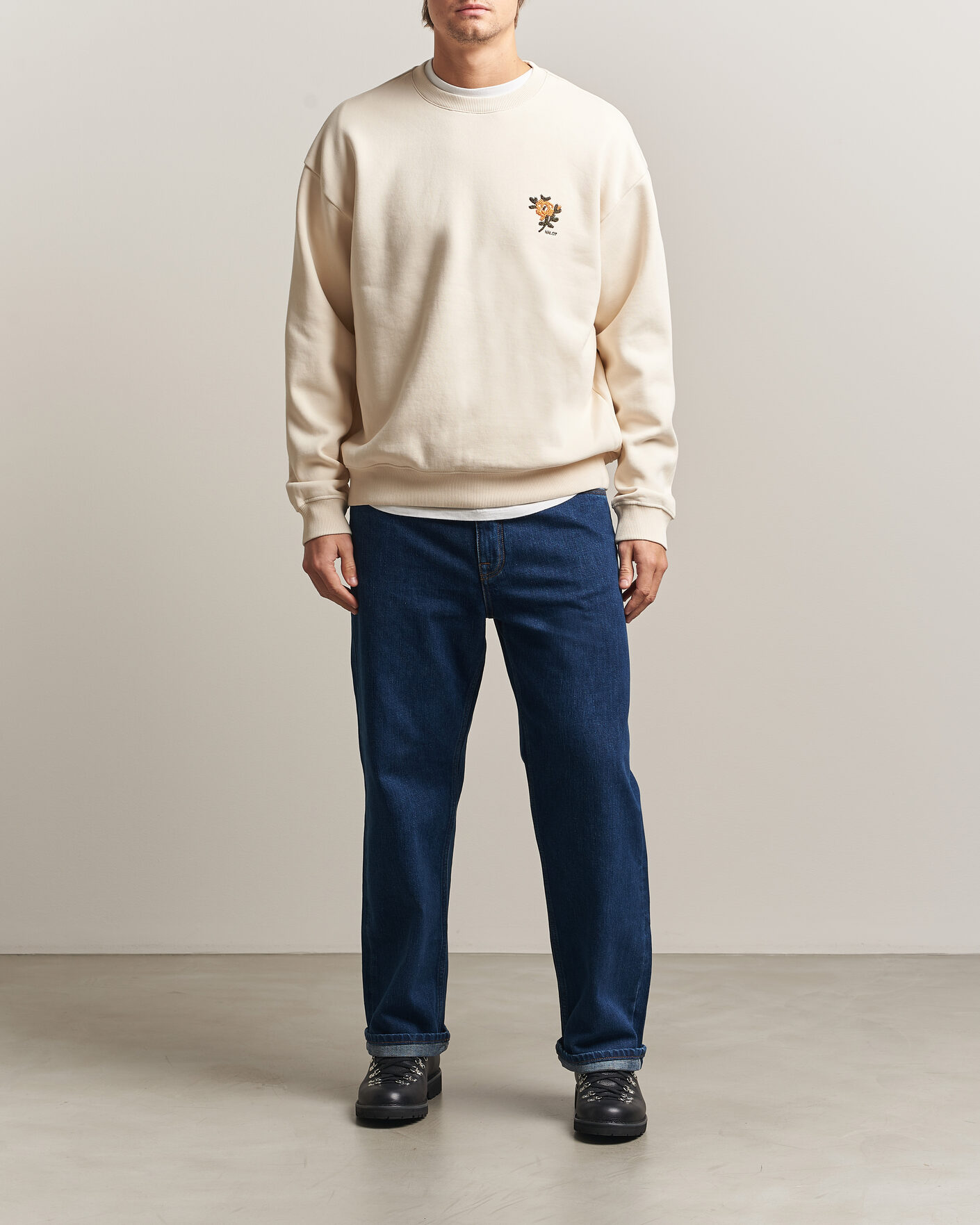 Herre | Gensere | NN07 | David Embroidered Sweatshirt Ivory
