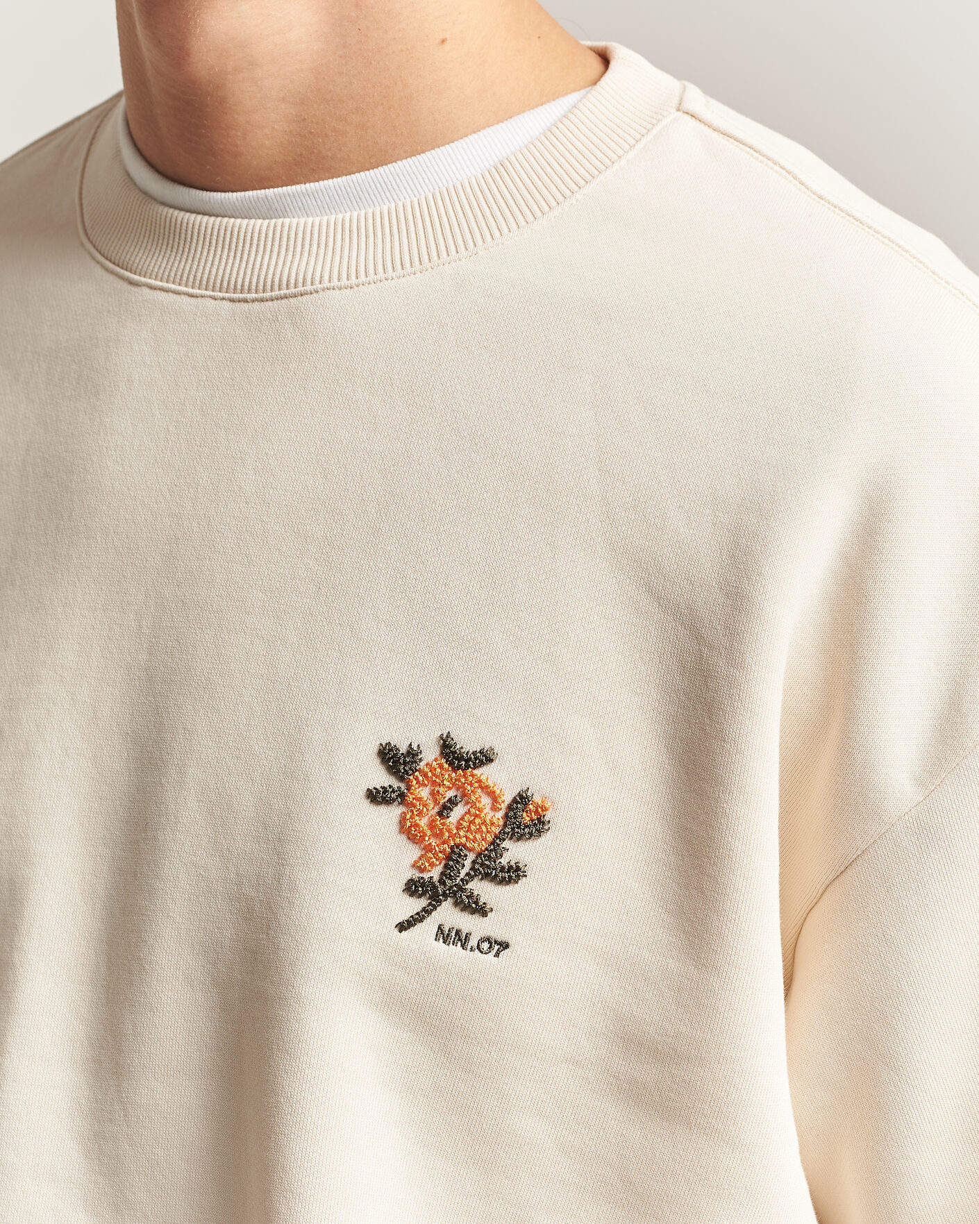 Herre | Gensere | NN07 | David Embroidered Sweatshirt Ivory