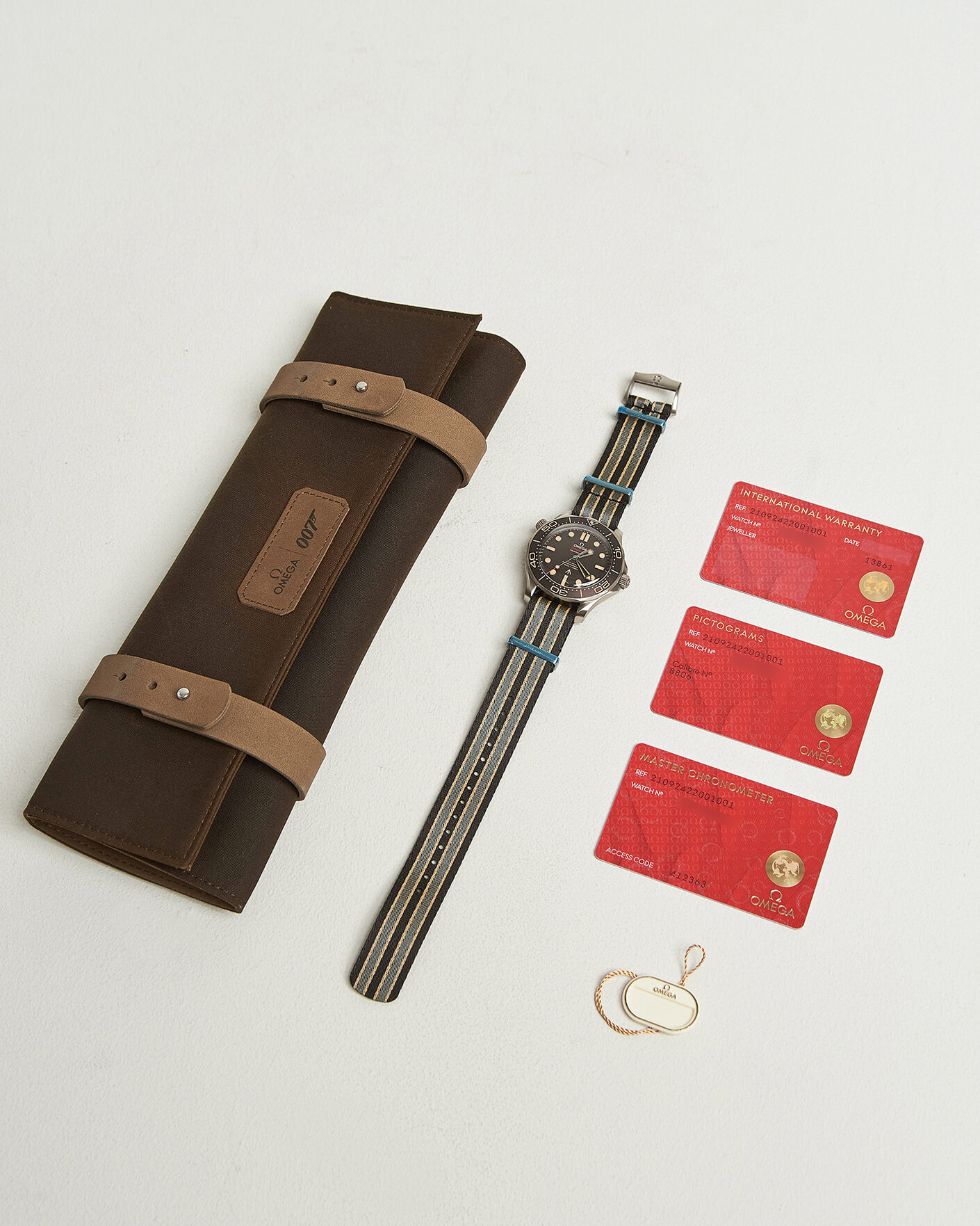 Herre | Pre-Owned & Vintage Watches | Omega Pre-Owned | Seamaster Diver 300 M 007 Edition