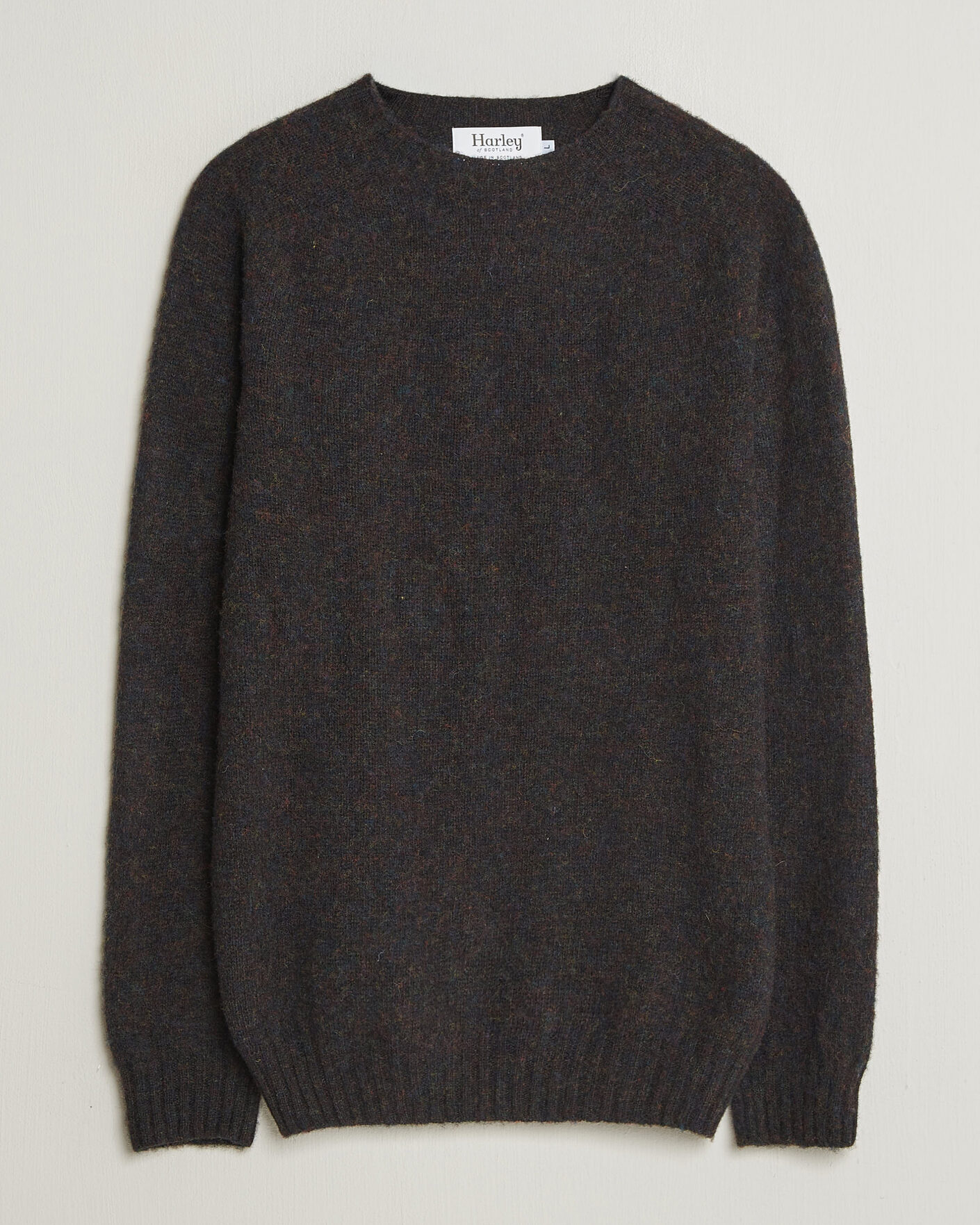 Herre | Gensere | Harley Of Scotland | Brushed Supersoft Lambswool Crewneck Volcano