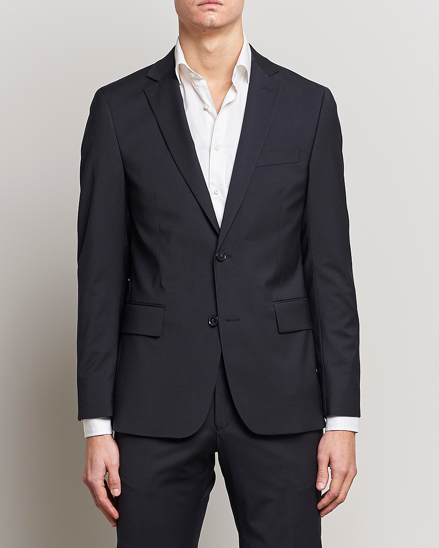 Herre |  | Oscar Jacobson | Floyd Suit Navy