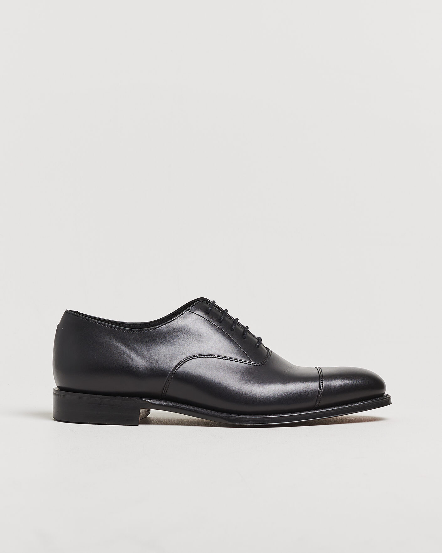 Herre | Pre-owned Randsydde sko | Pre-owned | Loake 1880 Aldwych Oxford Black Calf UK9 - EU43