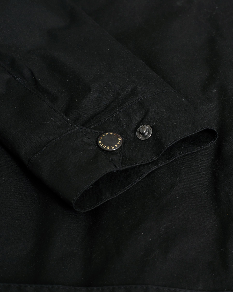 Herre | Barbour International Slim Wax Jacket Black | Pre-owned | Barbour International Slim Wax Jacket Black