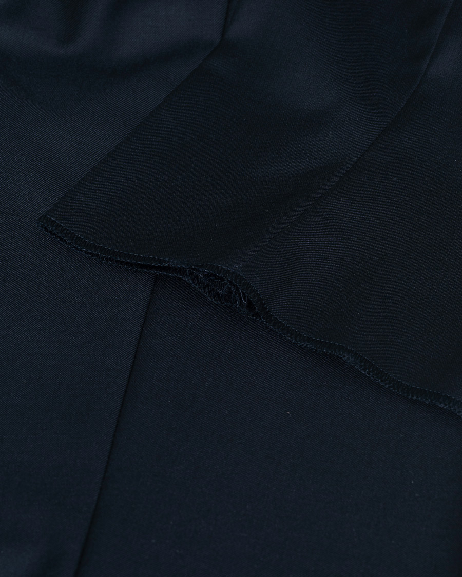 Herre | Giorgio Armani Tapered Wool/Cashmere Gabardine Trousers Navy | Pre-owned | Giorgio Armani Tapered Wool/Cashmere Gabardine Trousers Navy