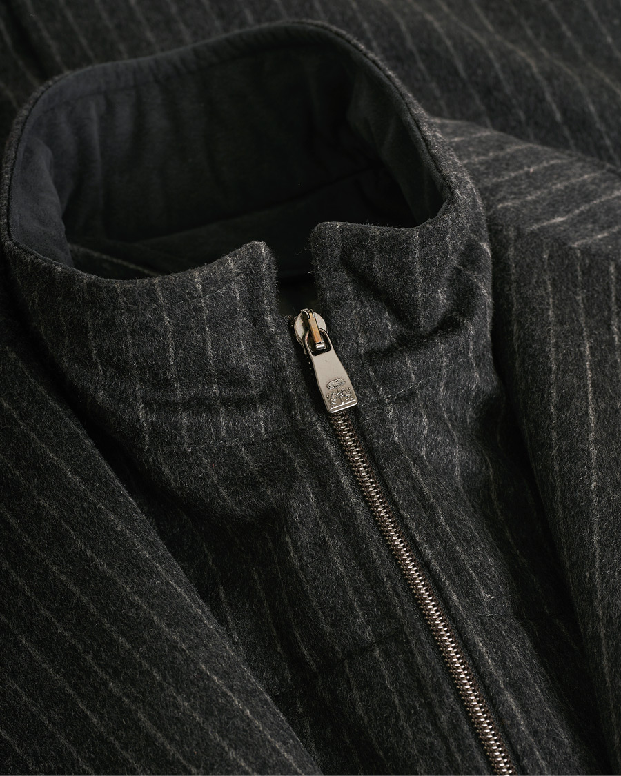 Herre | Corneliani ID Wool Zip Coat Charcoal Pinstripe 50 | Pre-owned | Corneliani ID Wool Zip Coat Charcoal Pinstripe 50
