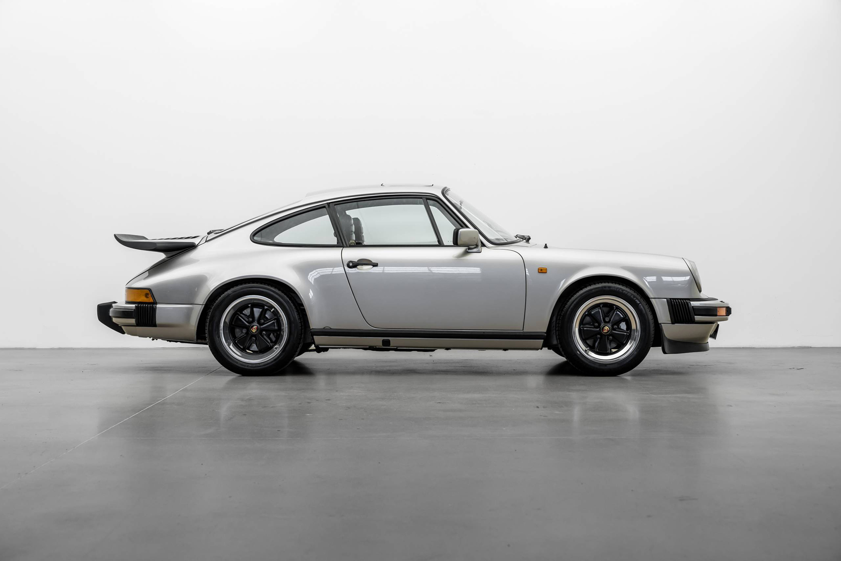 Herre | | Pre-Owned & Vintage Cars | Porsche 911 SC ***SOLD***