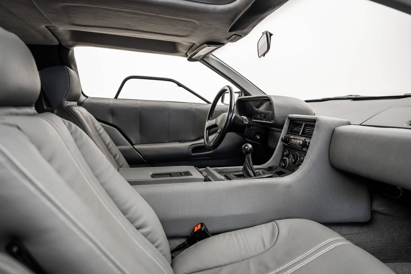 Herre | | Pre-Owned & Vintage Cars | DeLorean DMC-12 ***SOLD***