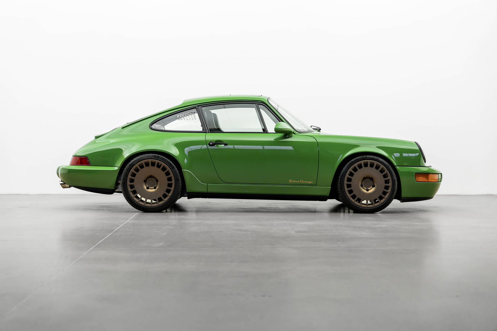 Herre | | Pre-Owned & Vintage Cars | Porsche 911 Carrera 4 “Redrum” ***SOLD***