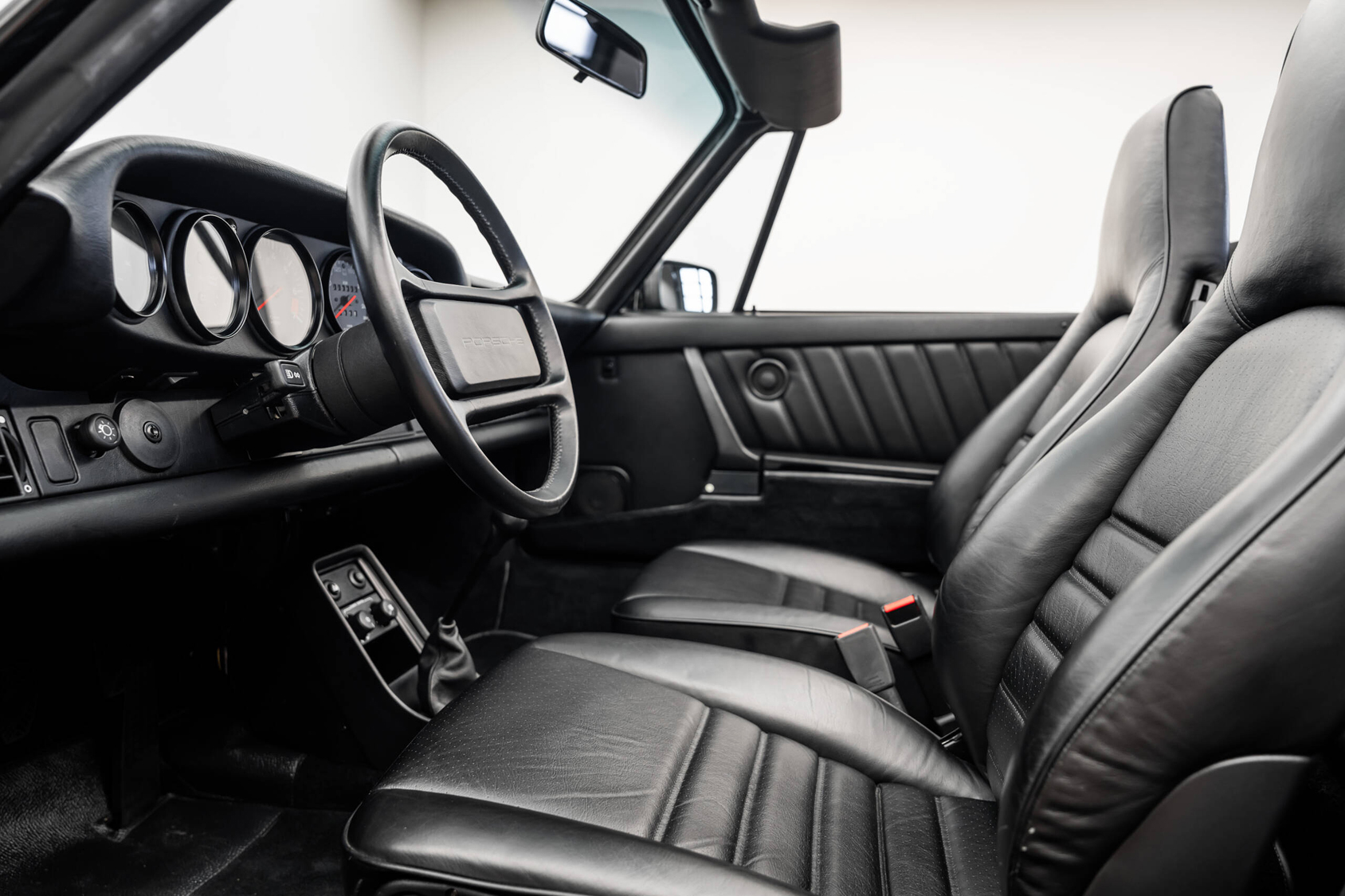 Herre | | Pre-Owned & Vintage Cars | Porsche 911 Carrera WTL Cab ***SOLD***